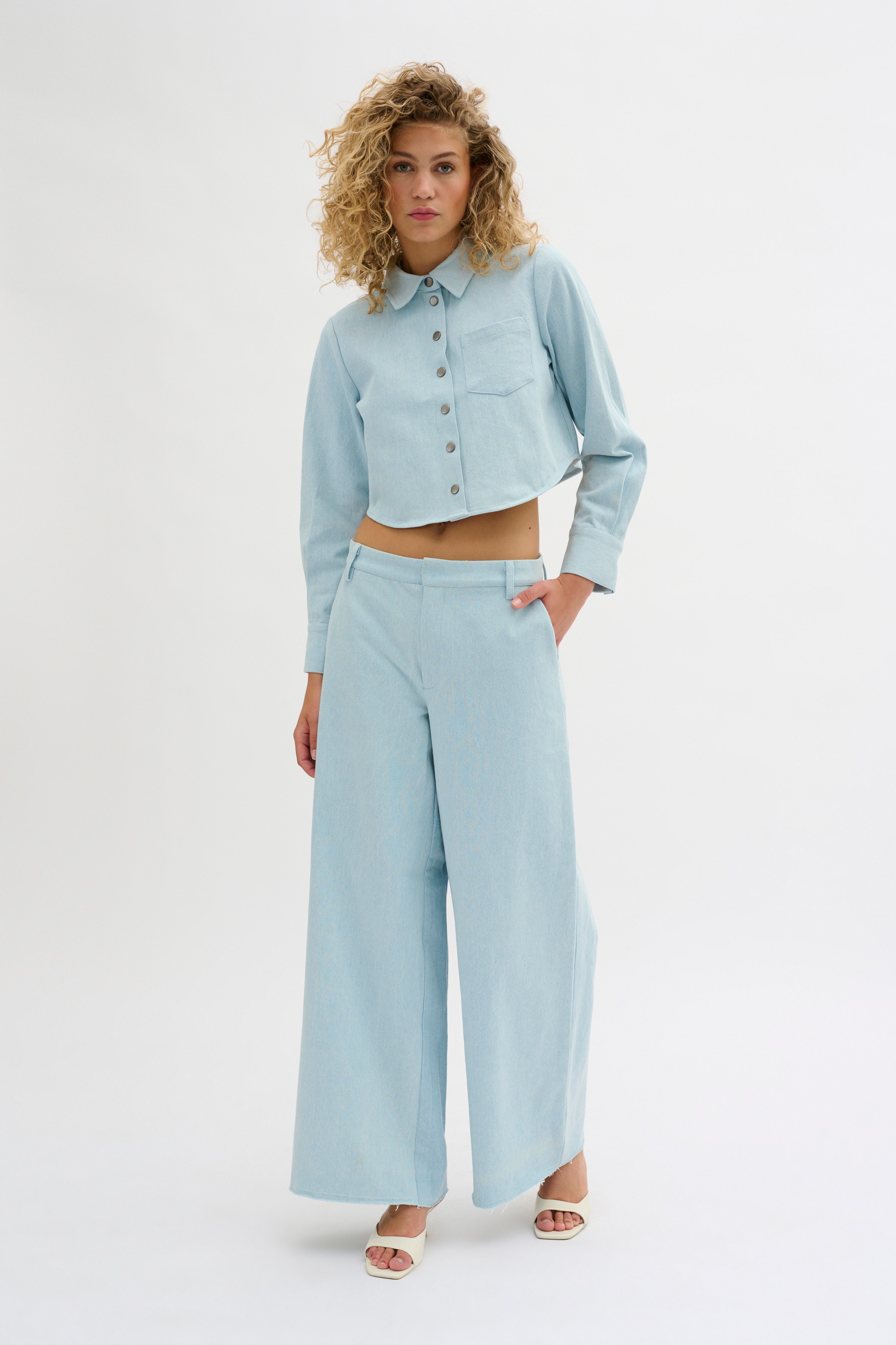 WinnieMW Trousers LOOKBOOK FRONT 10704603-100046