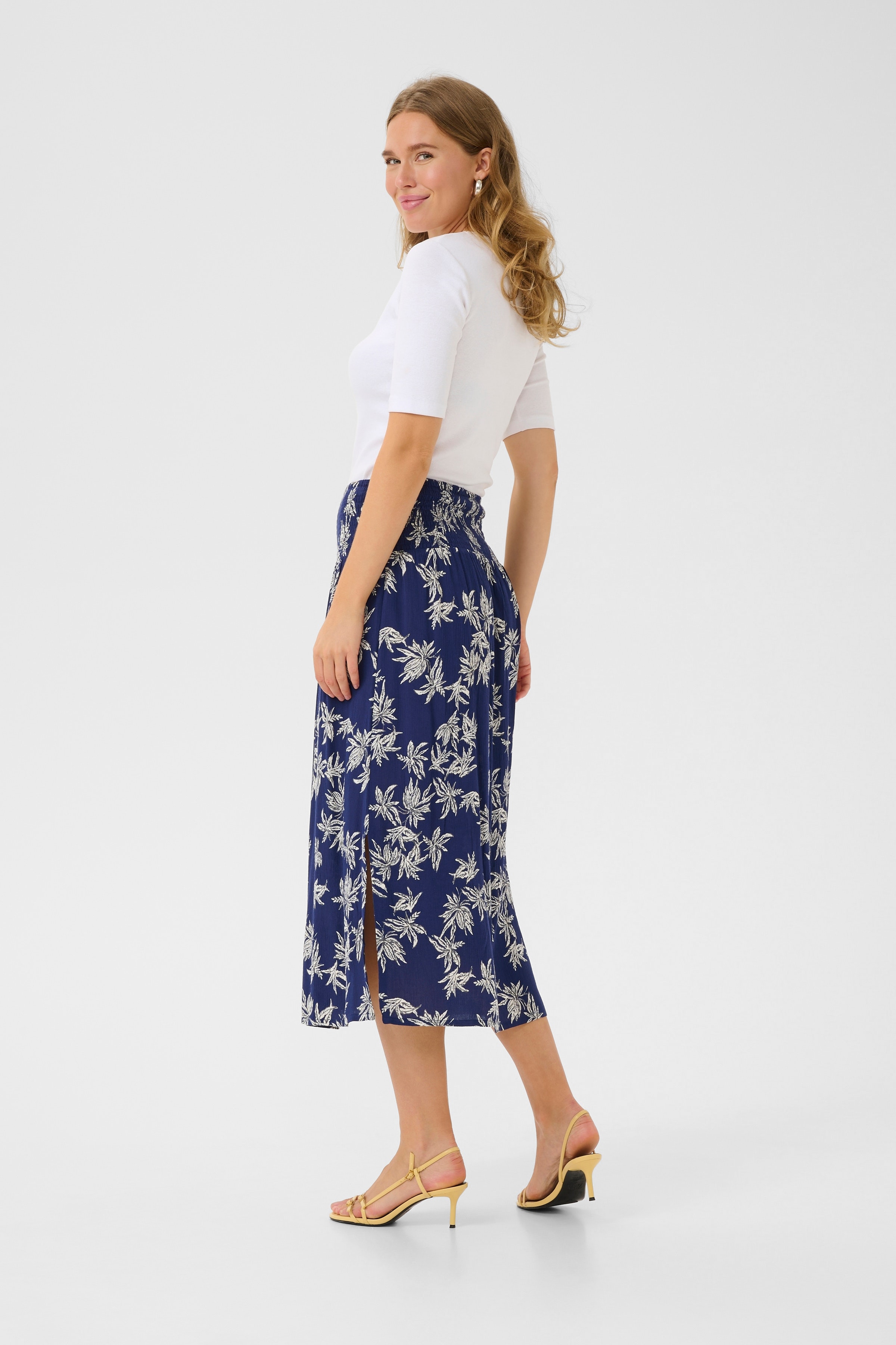BPskyla Rok LOOKBOOK BACK 10590906-107836B