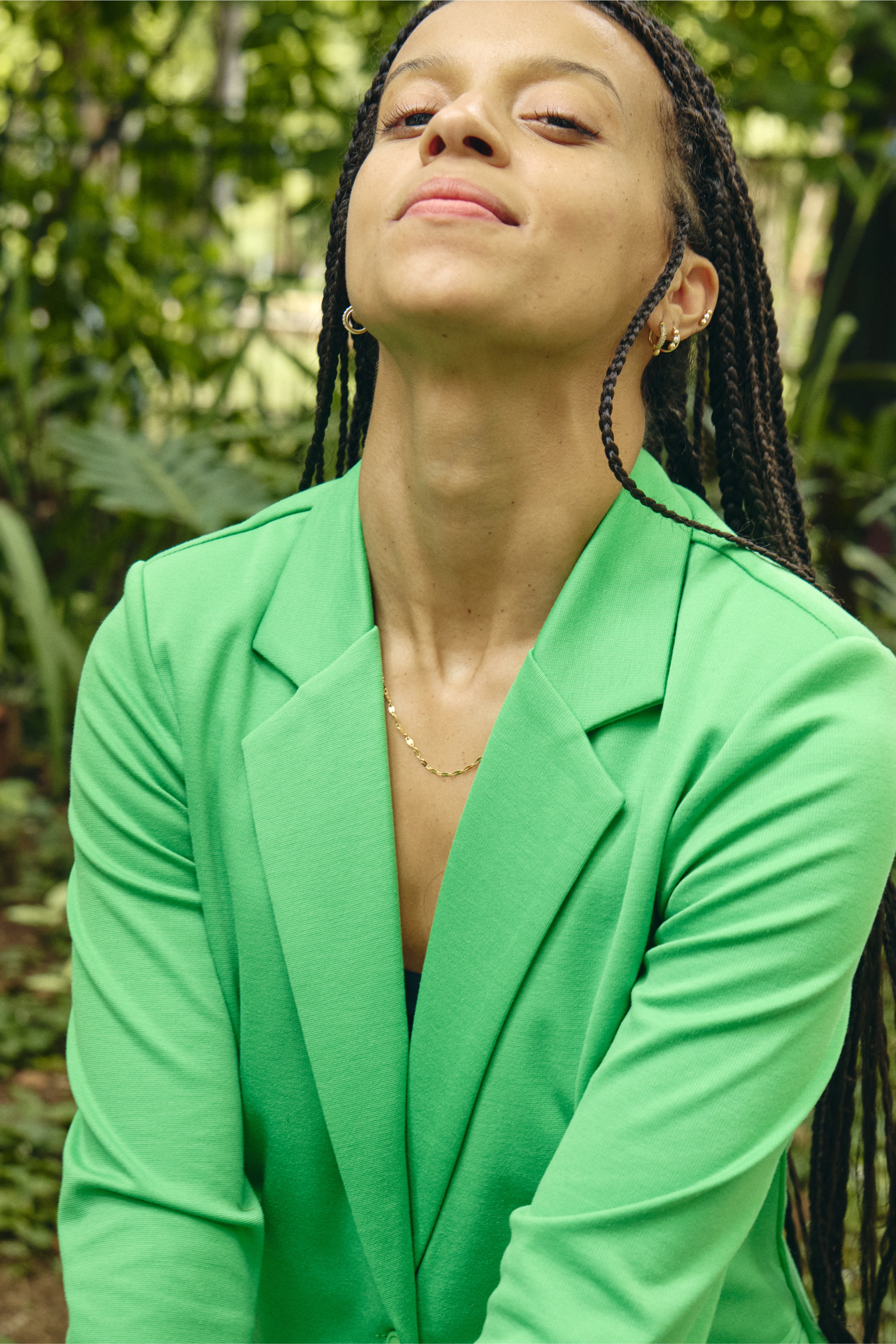 IHKATE Blazer LOCATION NONE 20101801-166138