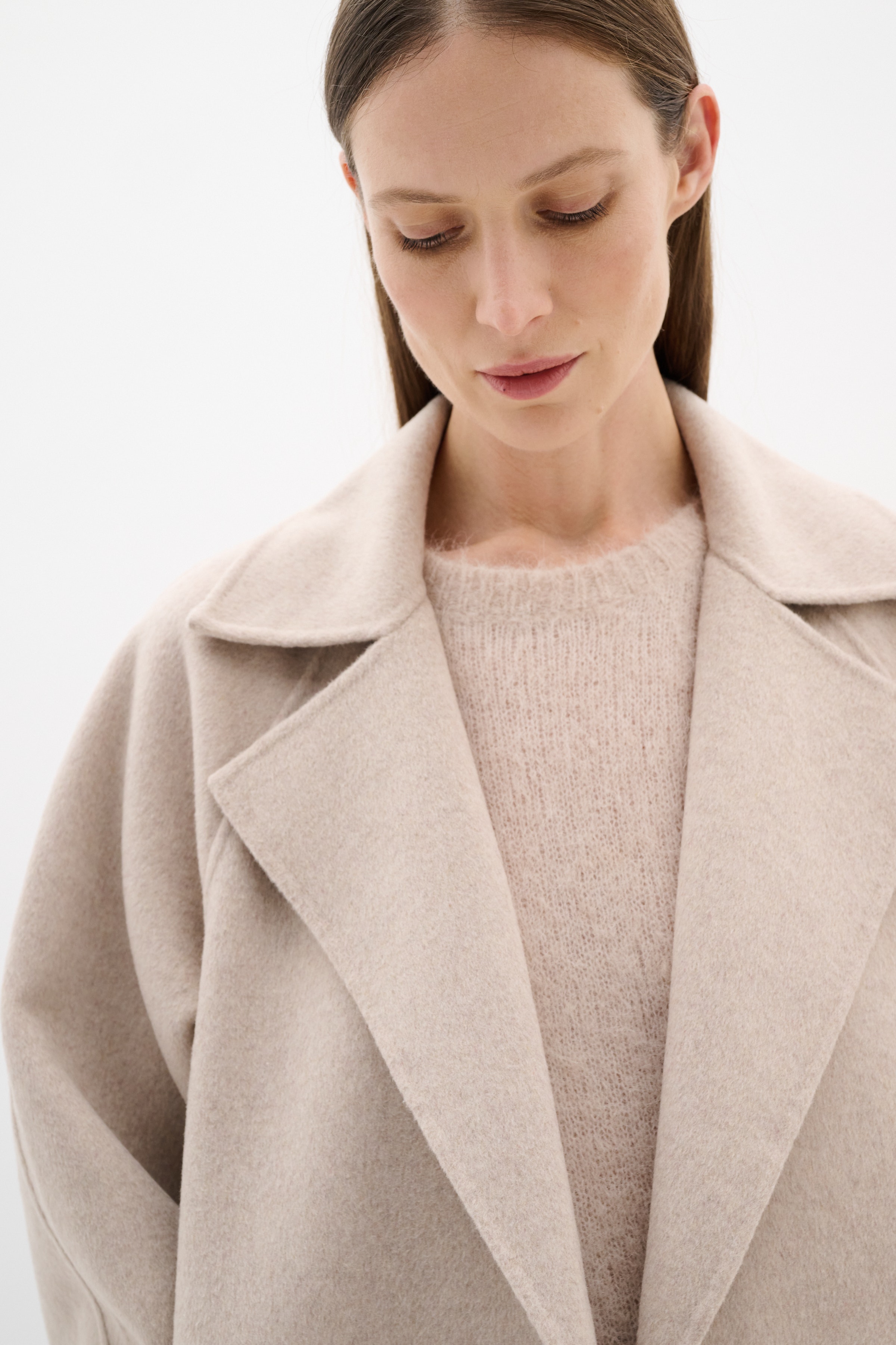 YillaIW Coat LOOKBOOK DETAIL 30110608-300002