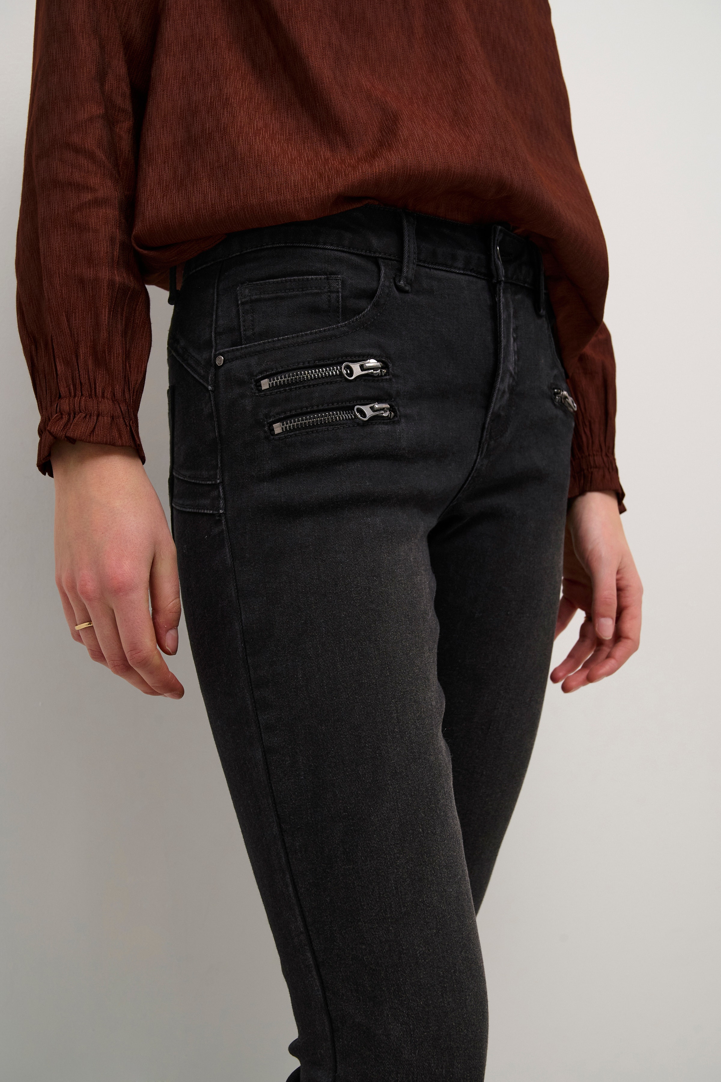 CRBrenda Jeans LOOKBOOK DETAIL 10611908-100113