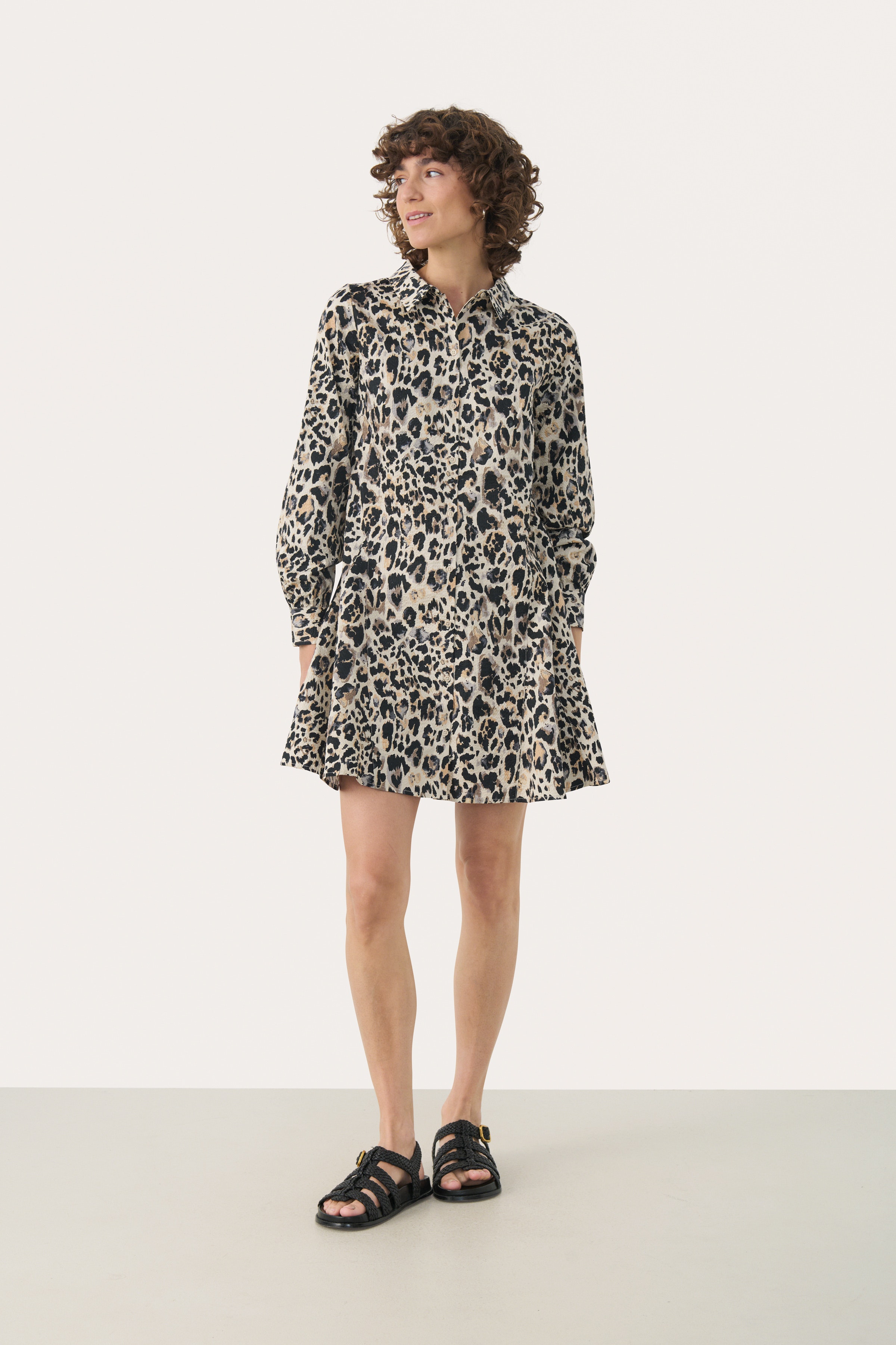 EsilyaPW Klänning LOOKBOOK FRONT 30309555-301773