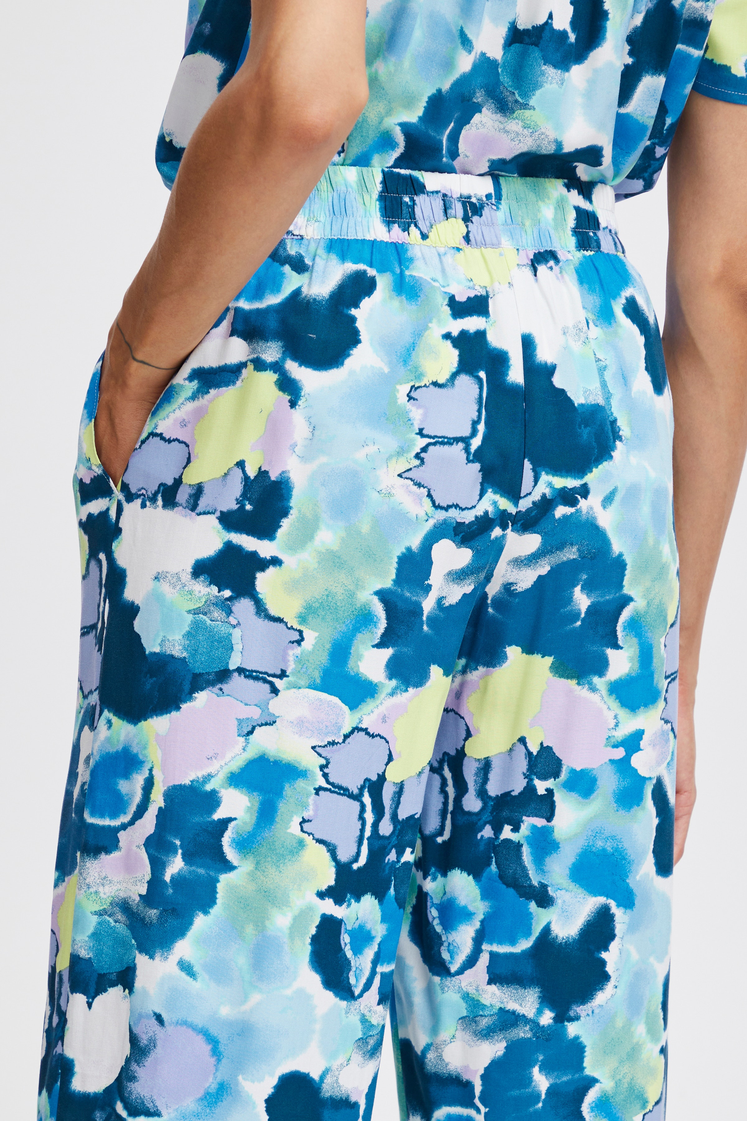 BYMMJOELLA Byxor LOOKBOOK DETAIL 20811296-202949
