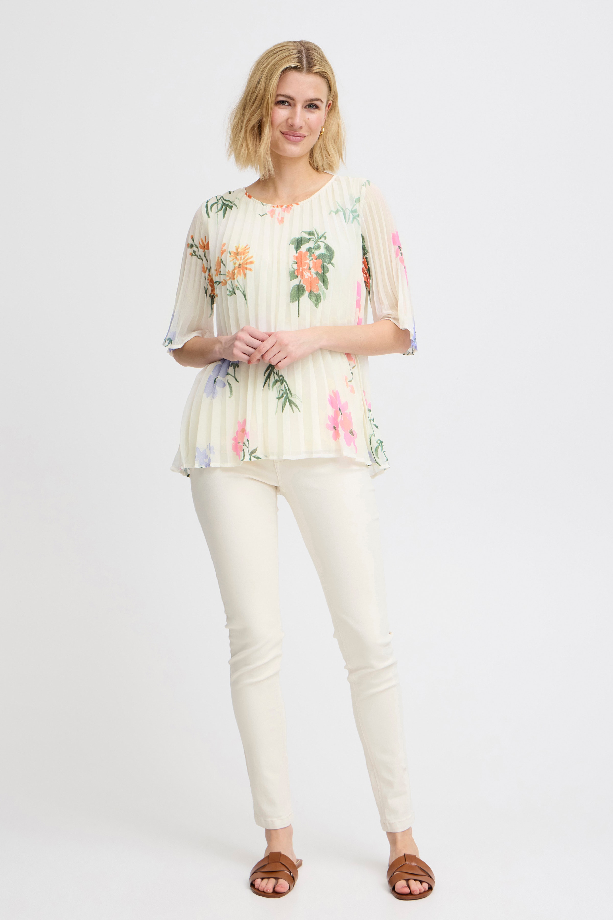 FRKARINA Bluse LOOKBOOK FRONT 20613820-203070