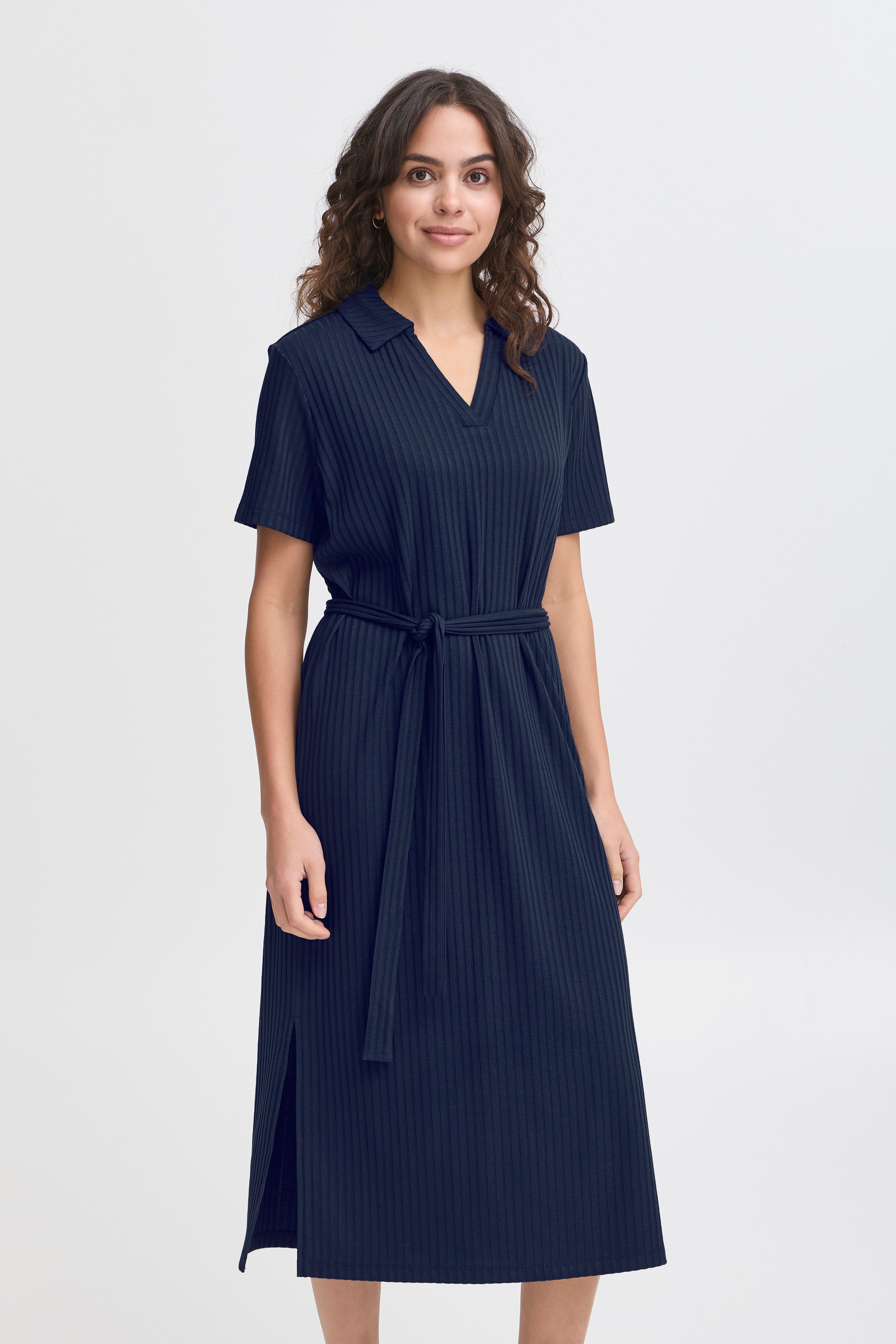 FRZAHIA Kjole LOOKBOOK FRONT 20615725-193923