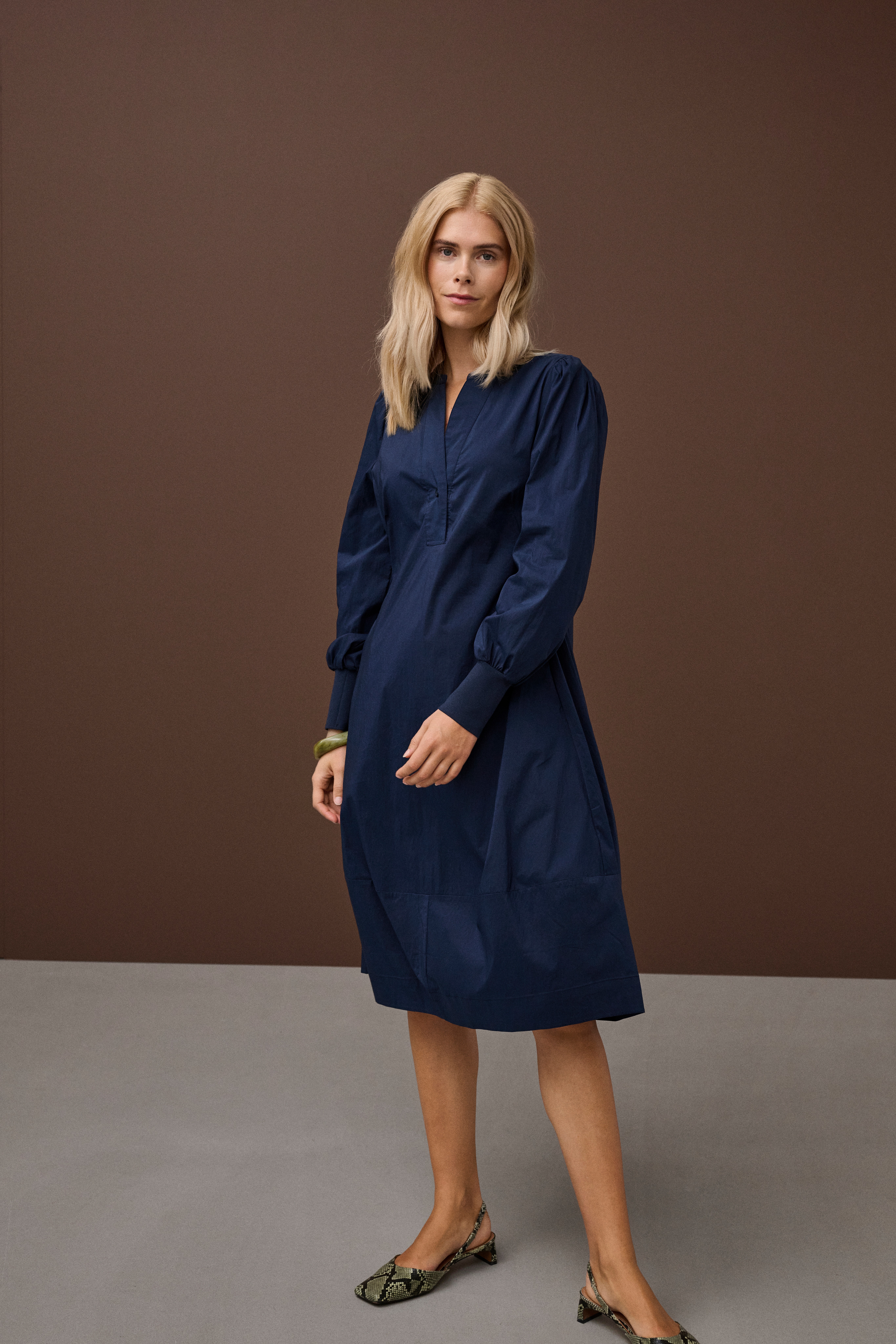 CUantoinett Dress LOCATION NONE 50109363-193921