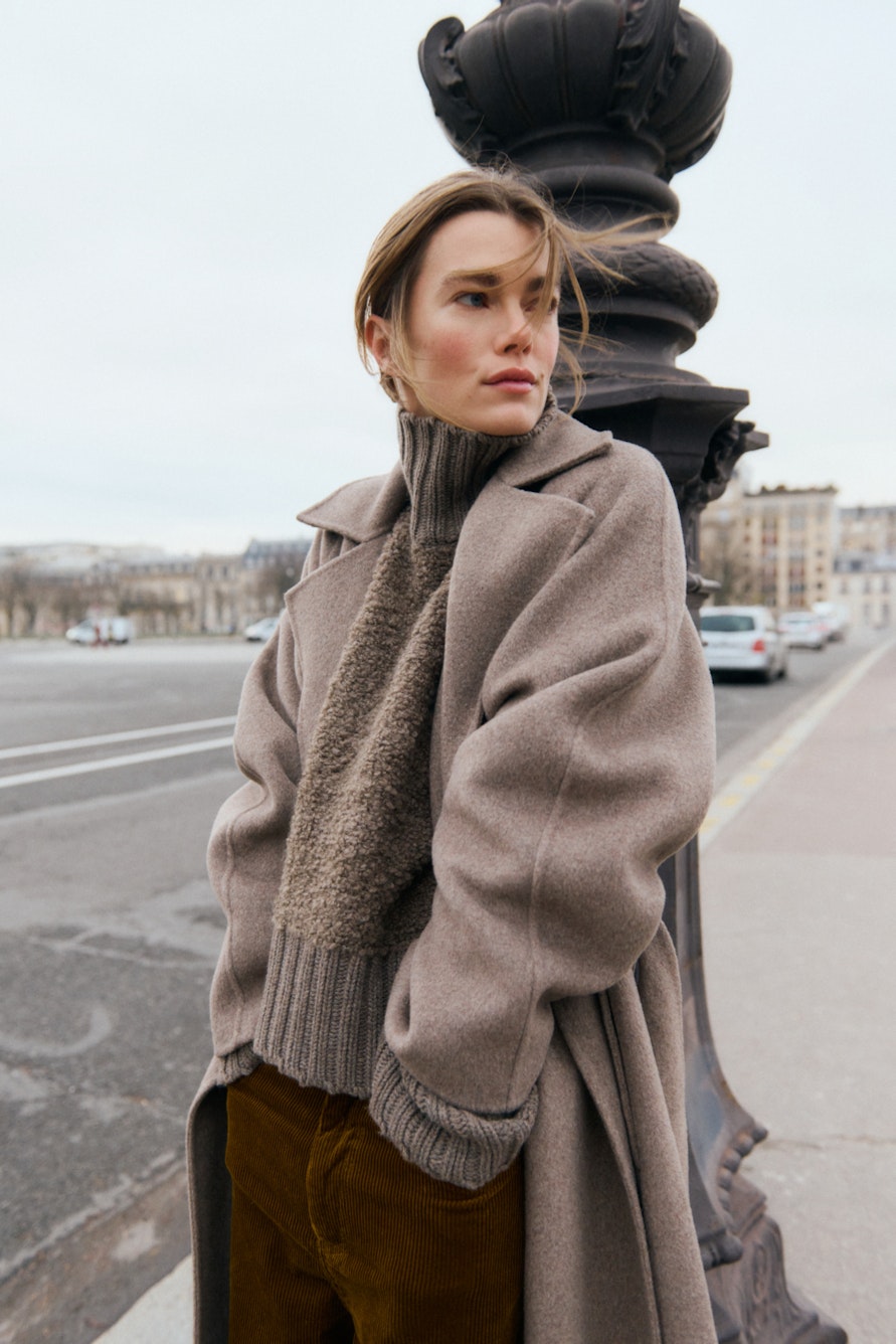 GuoIW Highneck Pullover LOCATION NONE 30110937-1813041