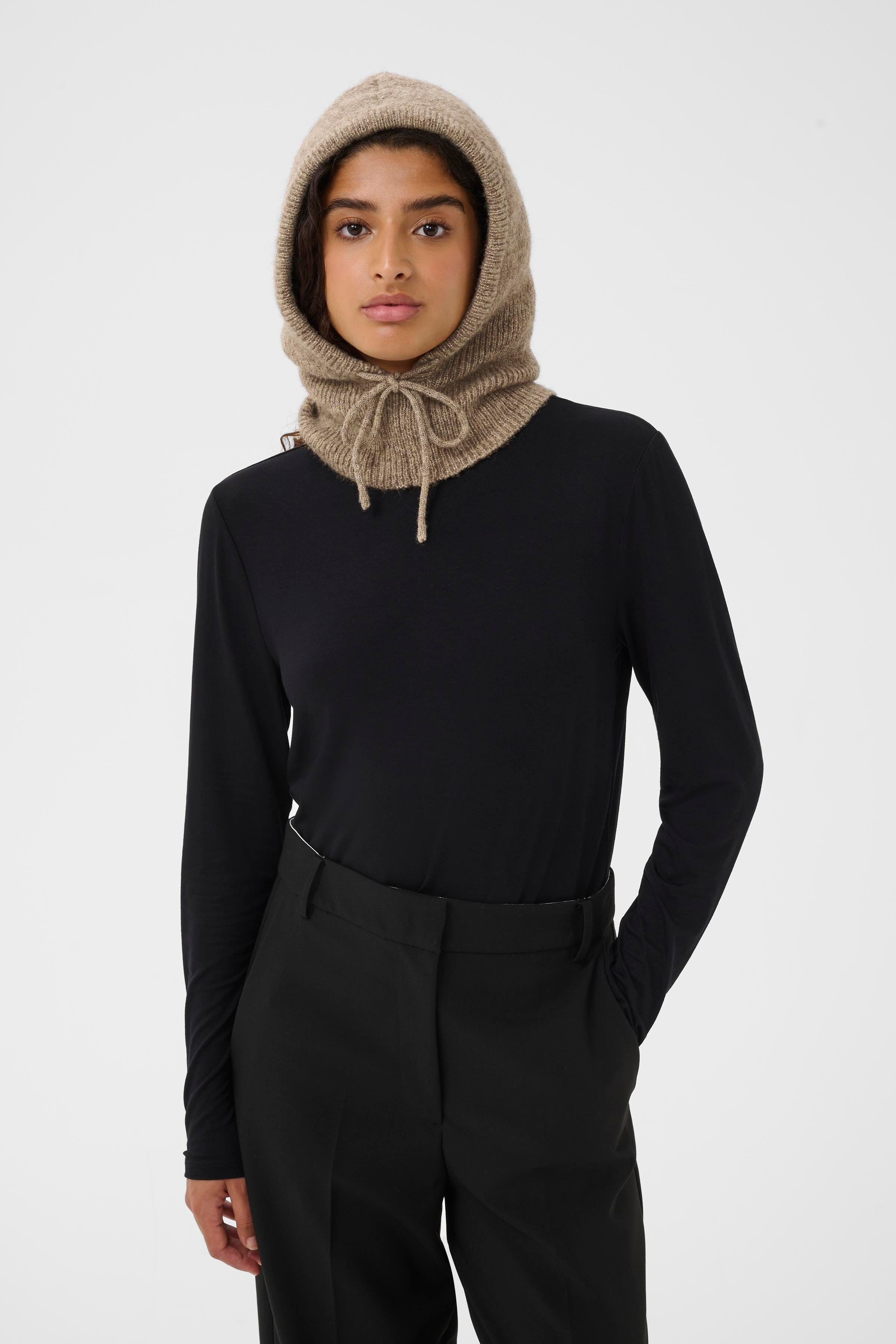 SLAnaye Hue LOOKBOOK FRONT 30409091-171310