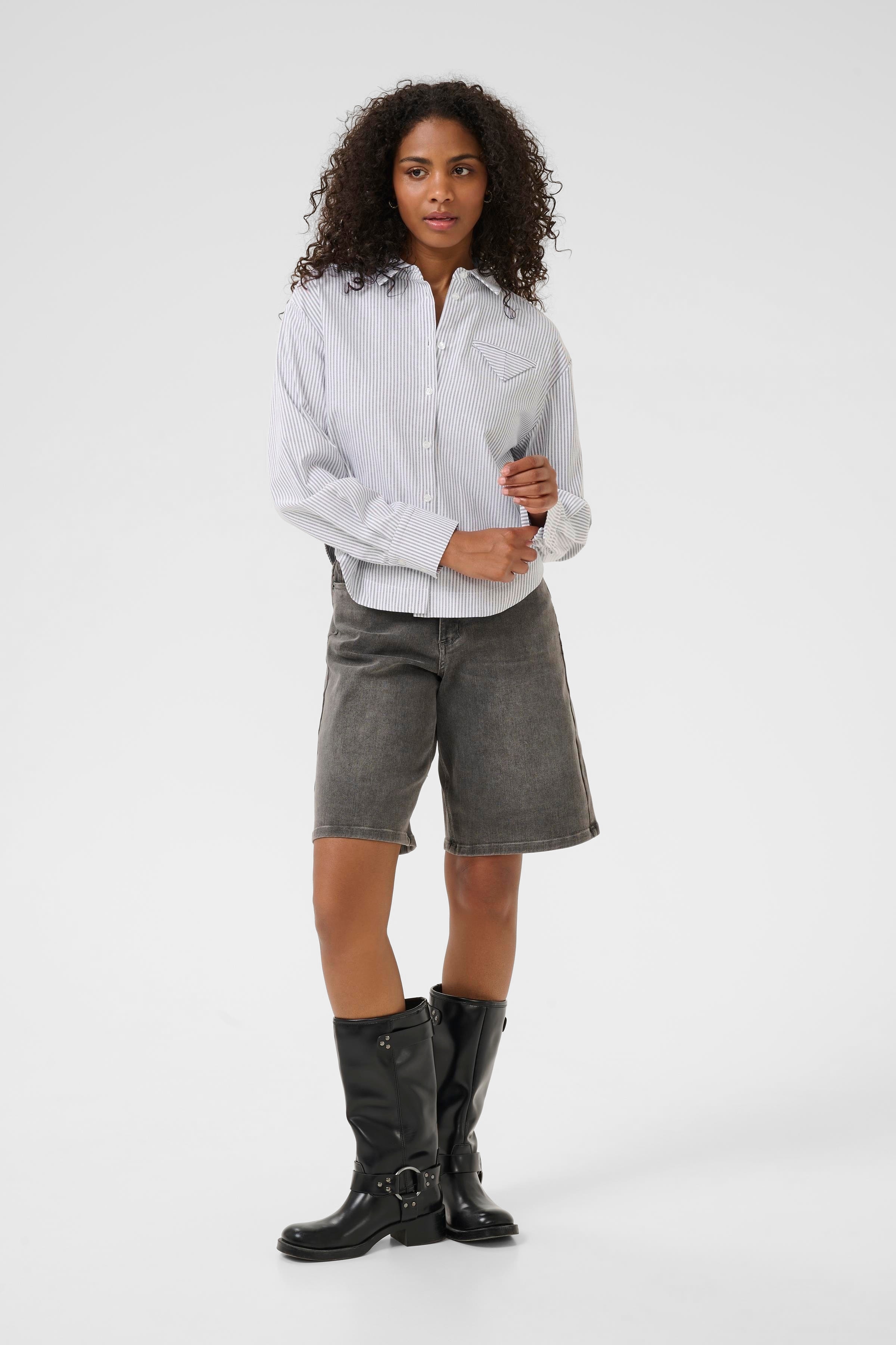 KAosita Skjorte LOOKBOOK FRONT 10510328-107917