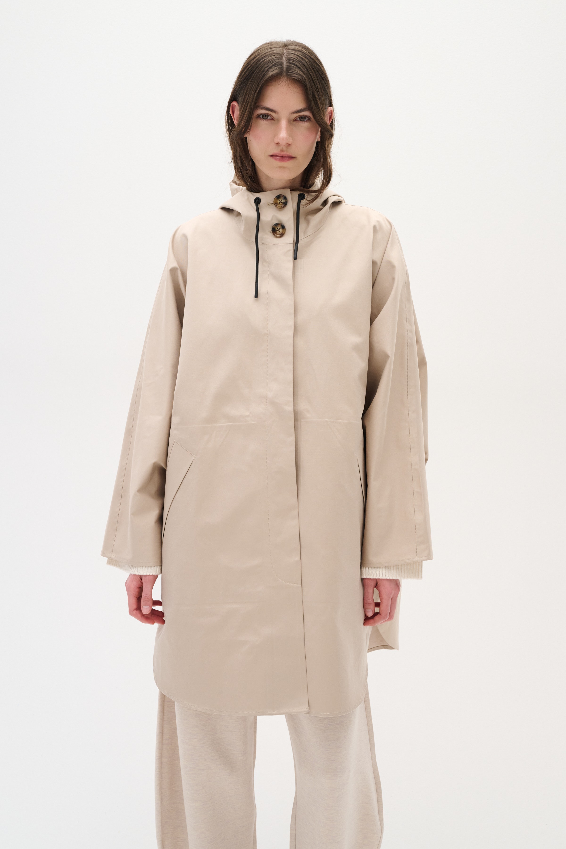 MylahIW Waterproof Cape LOOKBOOK FRONT 30109948-151308