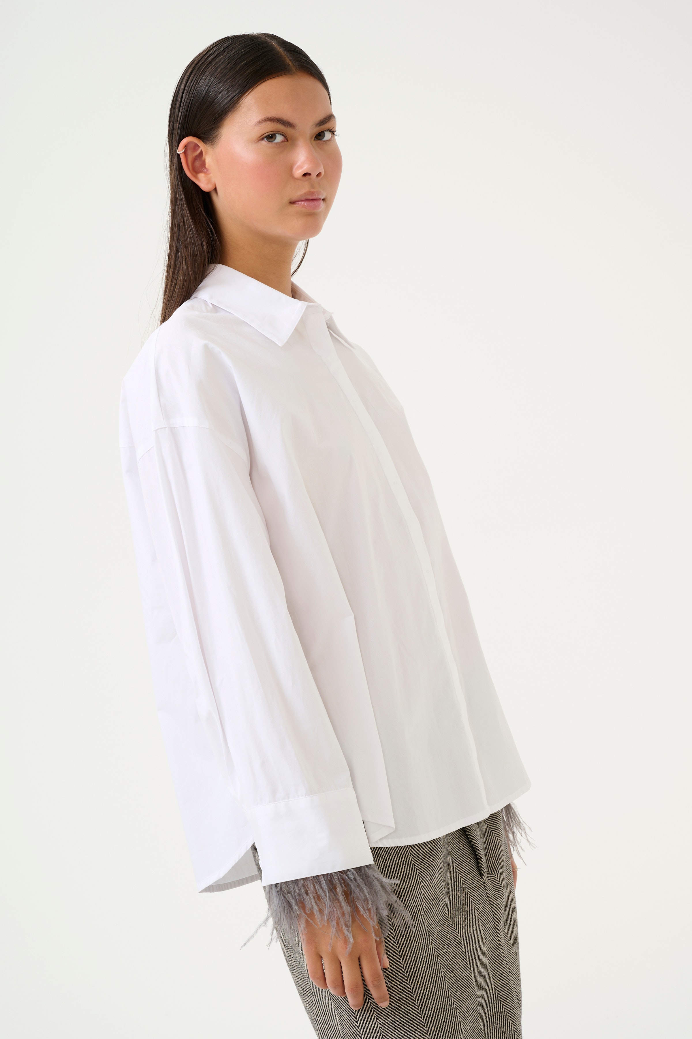 KBRoysin Shirt LOOKBOOK FRONT 10105127-110601