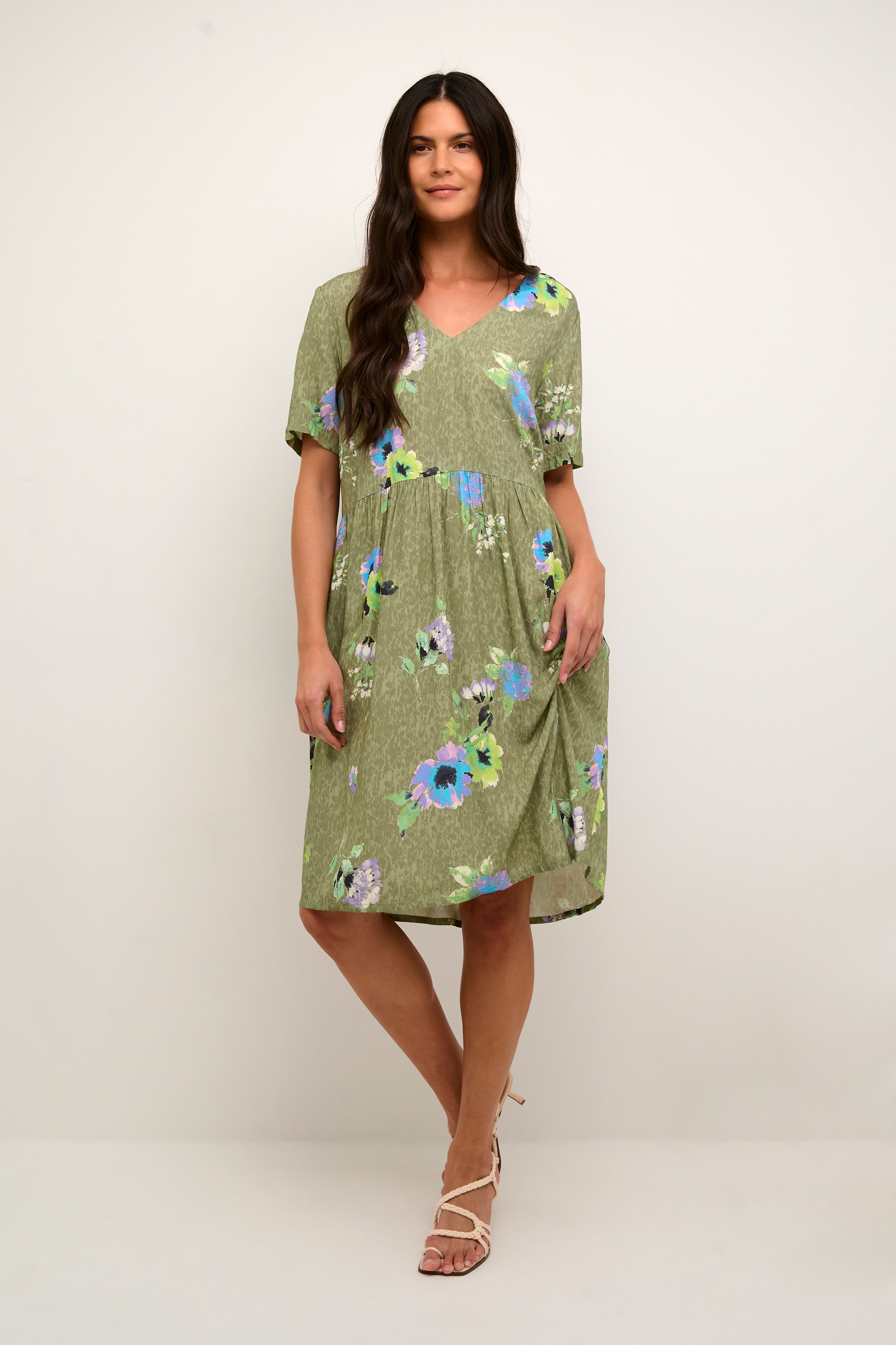 CRTiah Kleid LOOKBOOK FRONT 10611491-104597