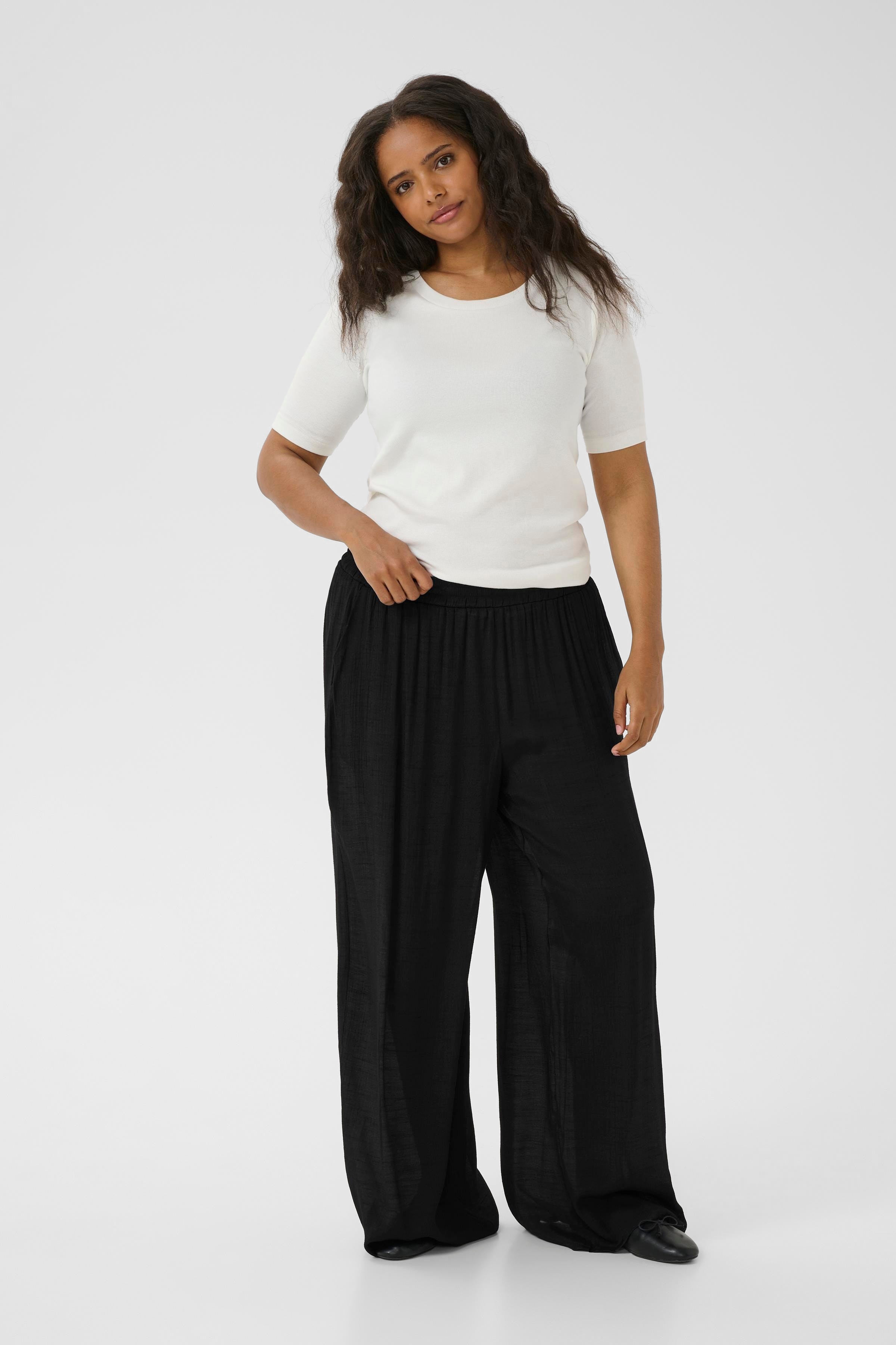 KCalia Pantalon LOOKBOOK FRONT 10583463-100121