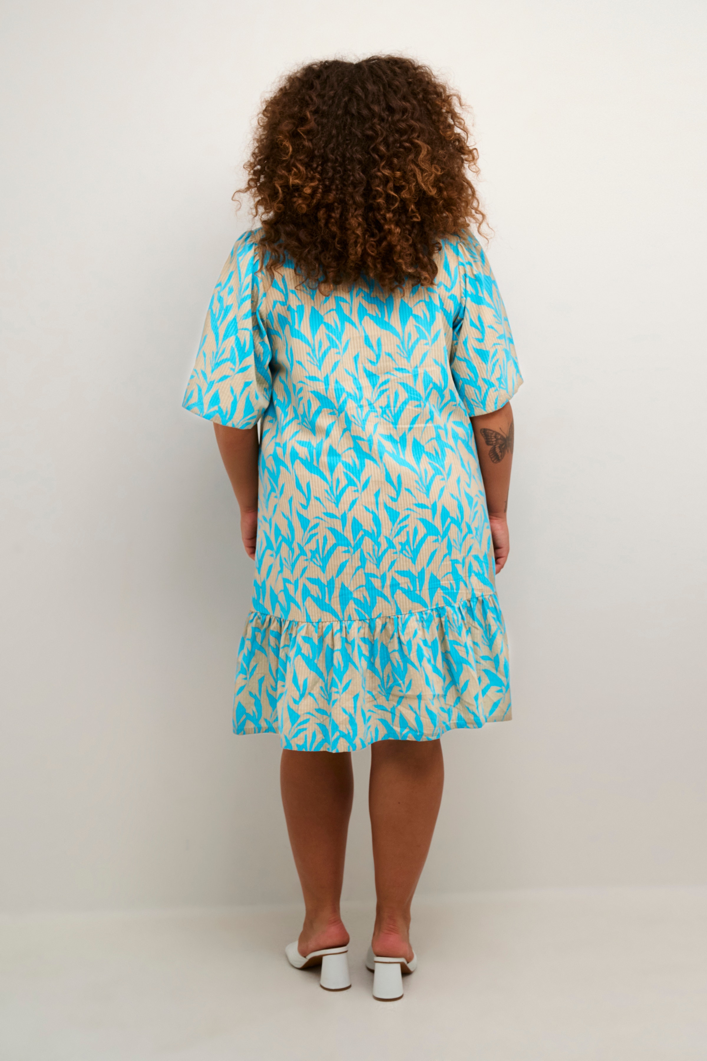 KCloren Kleid LOOKBOOK BACK 10582323-105753