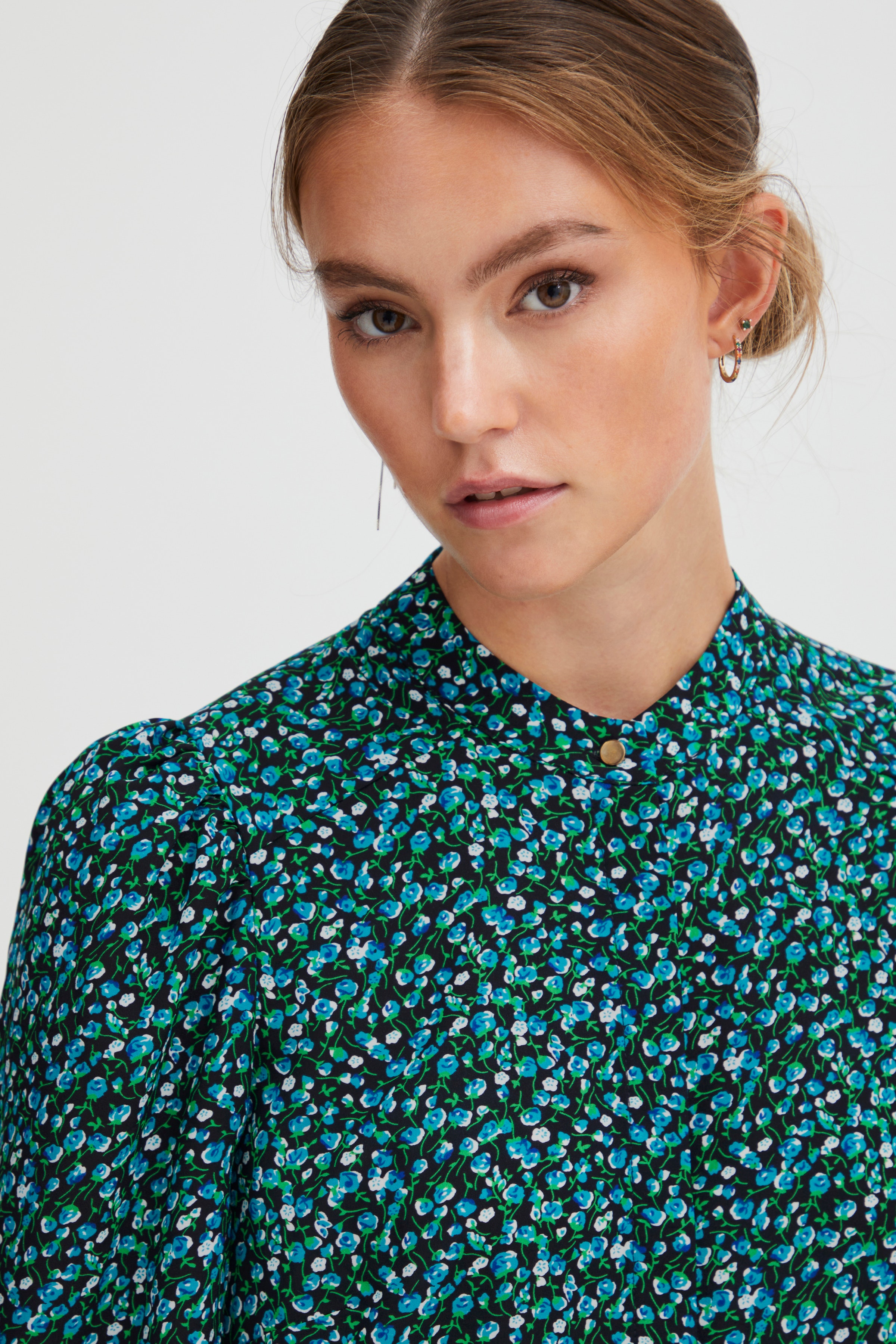 Långärmad skjorta LOOKBOOK DETAIL 50207467-200143