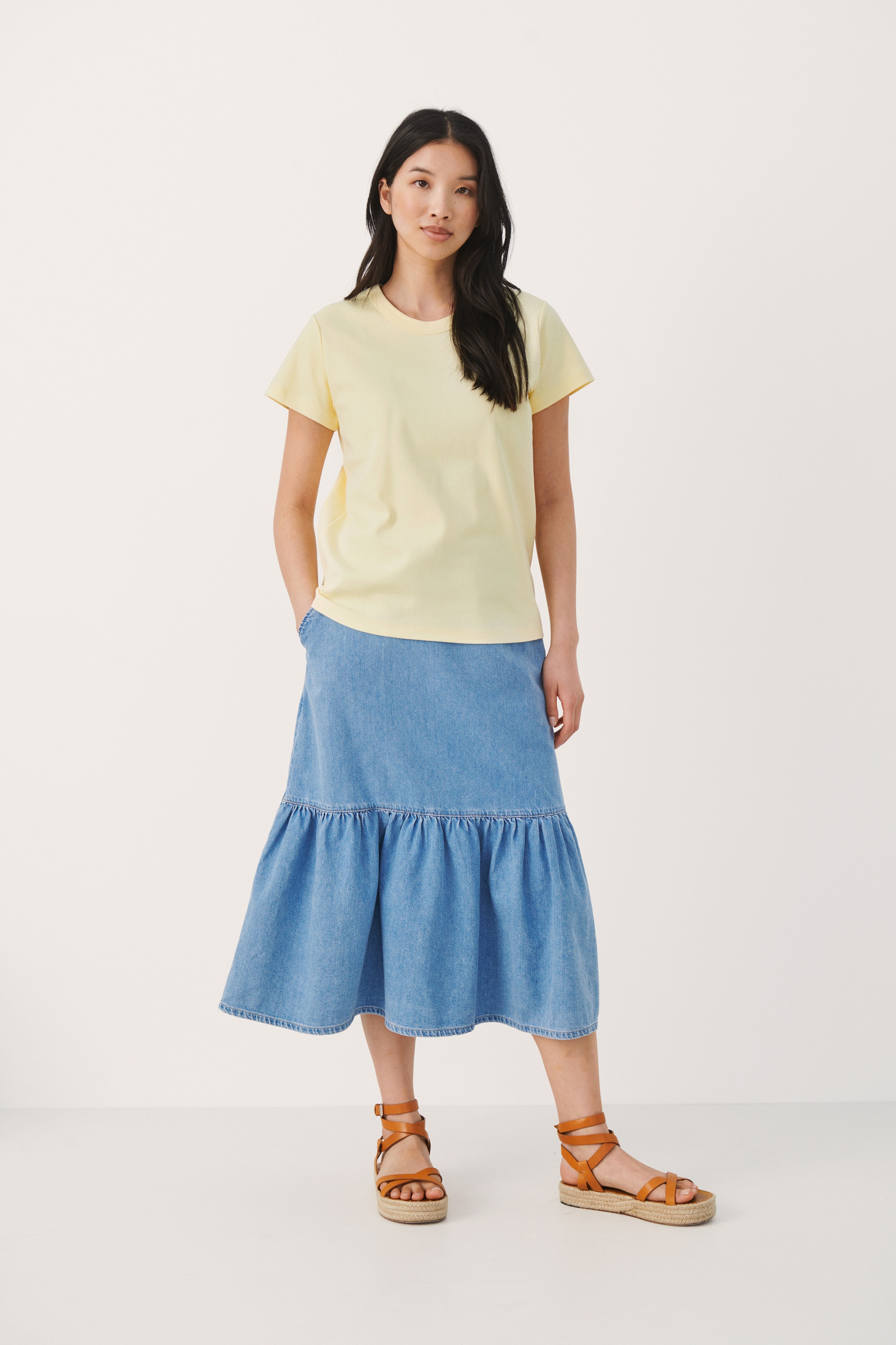 RatanPW T-shirt LOOKBOOK FRONT 30305505-110619