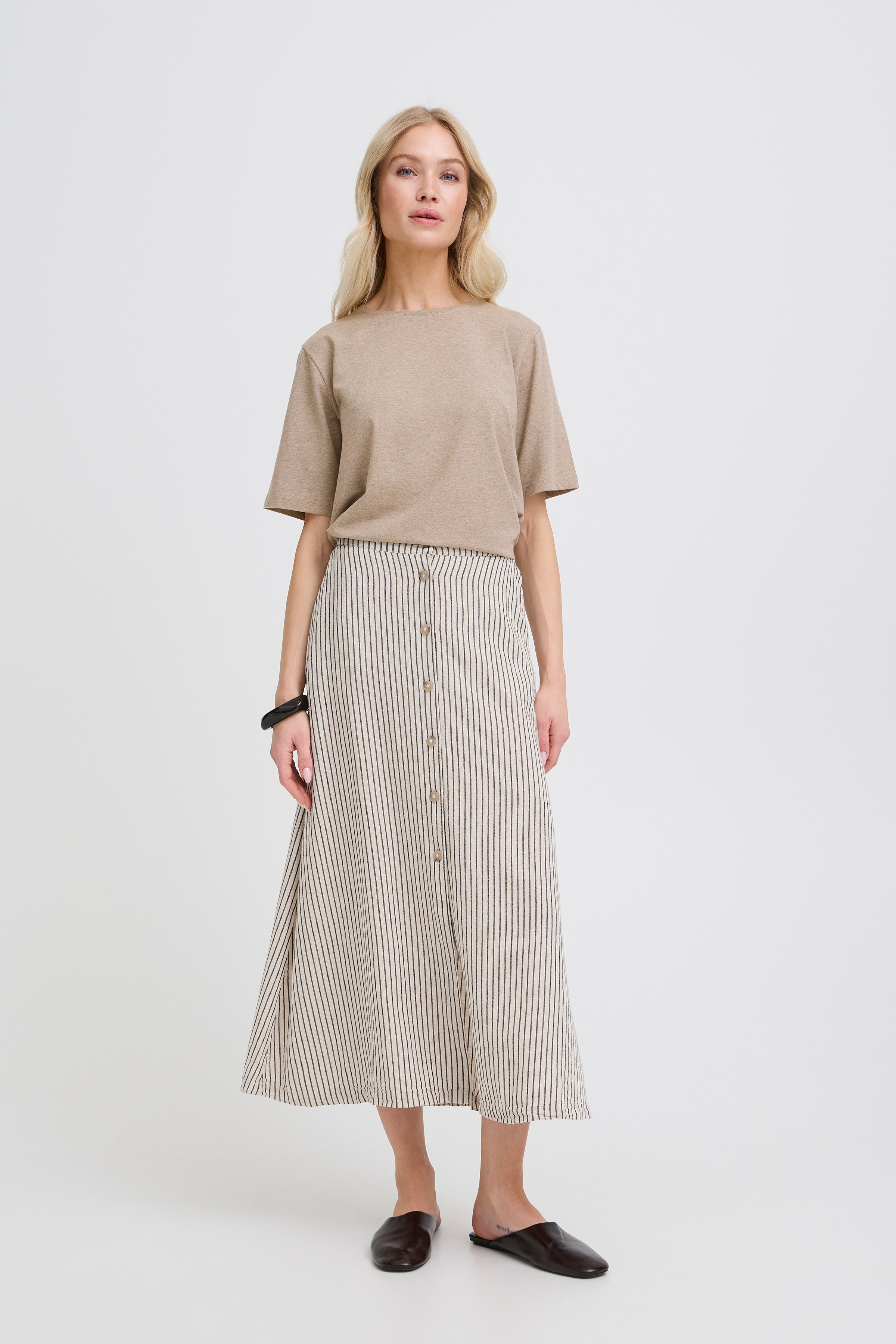 BYPAMILA T-shirt LOOKBOOK FRONT 20813611-1711051