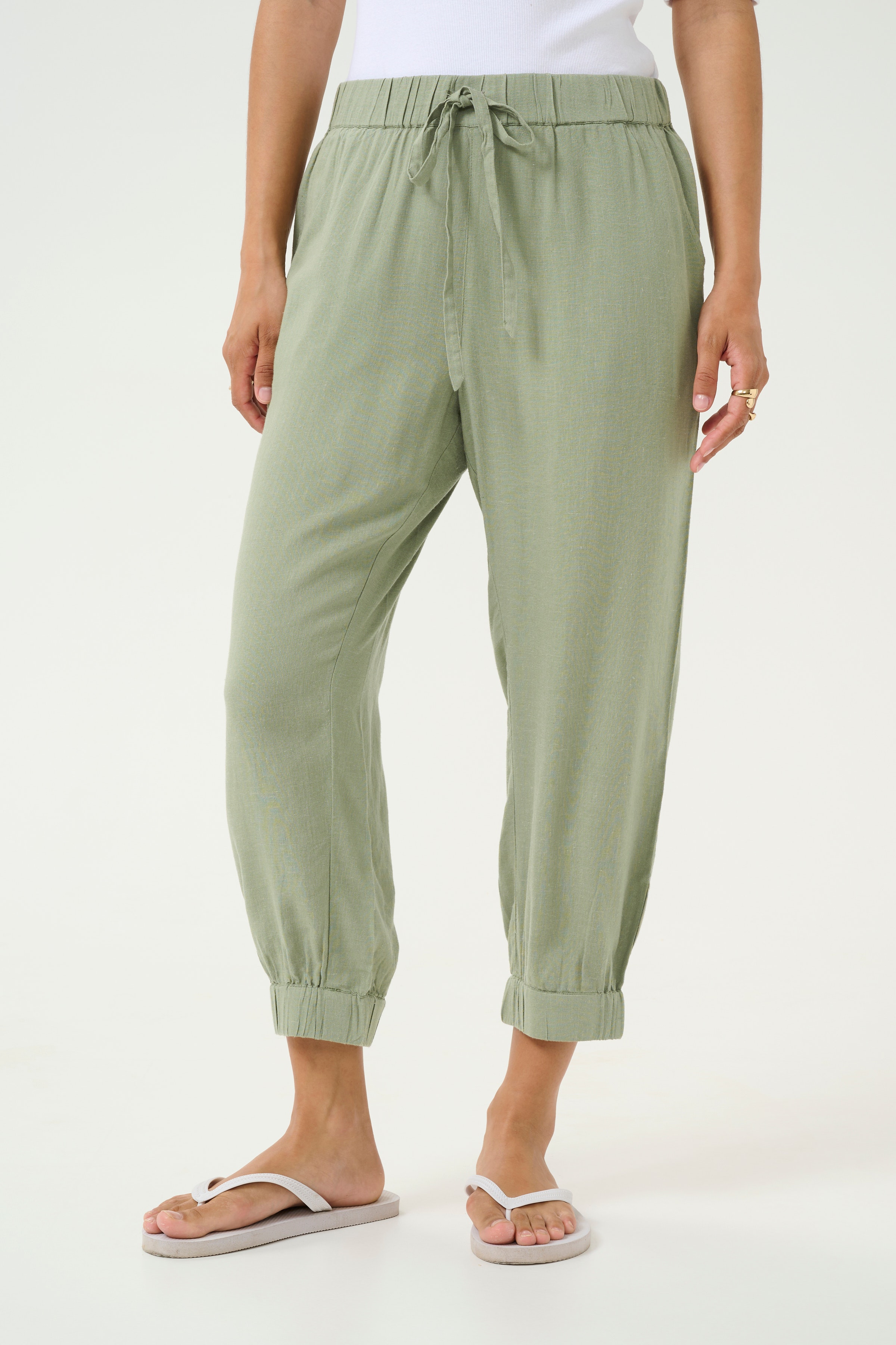 KAmilia Linen Pants LOOKBOOK FRONT 10509669-170115