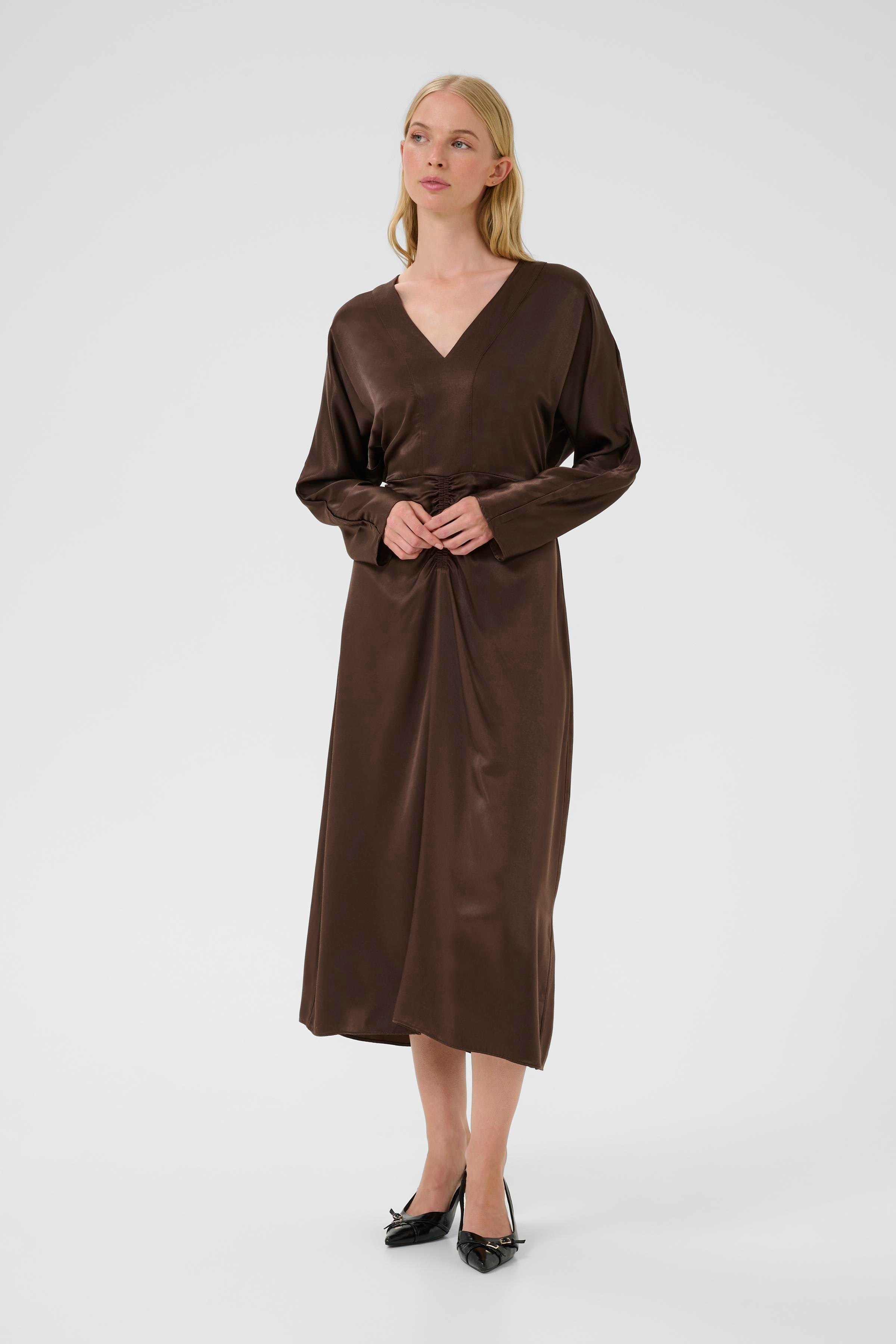 KBBlanca Dress LOOKBOOK FRONT 10105634-191015