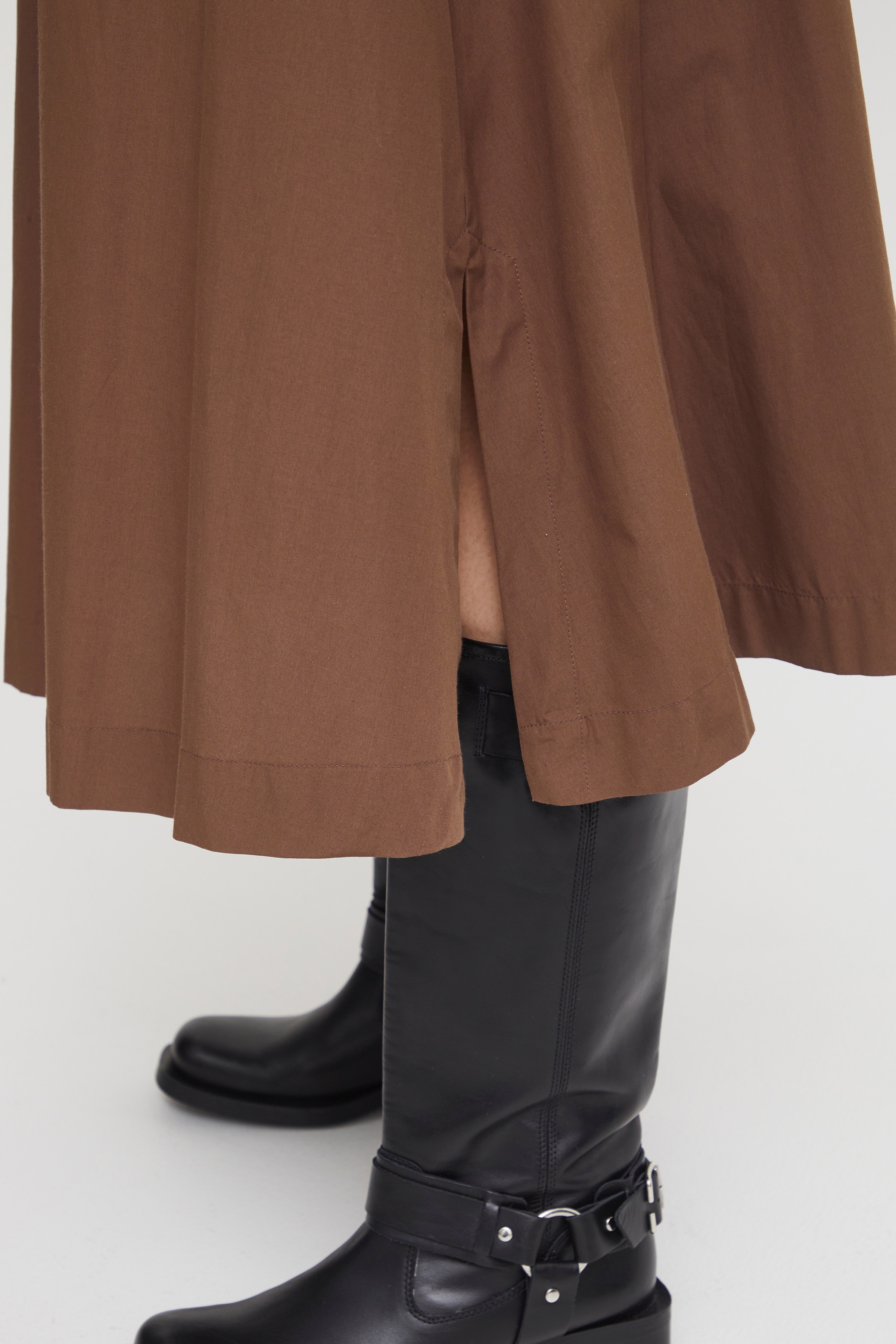 FRSHIRLA Kjol LOOKBOOK DETAIL 20612412-191116