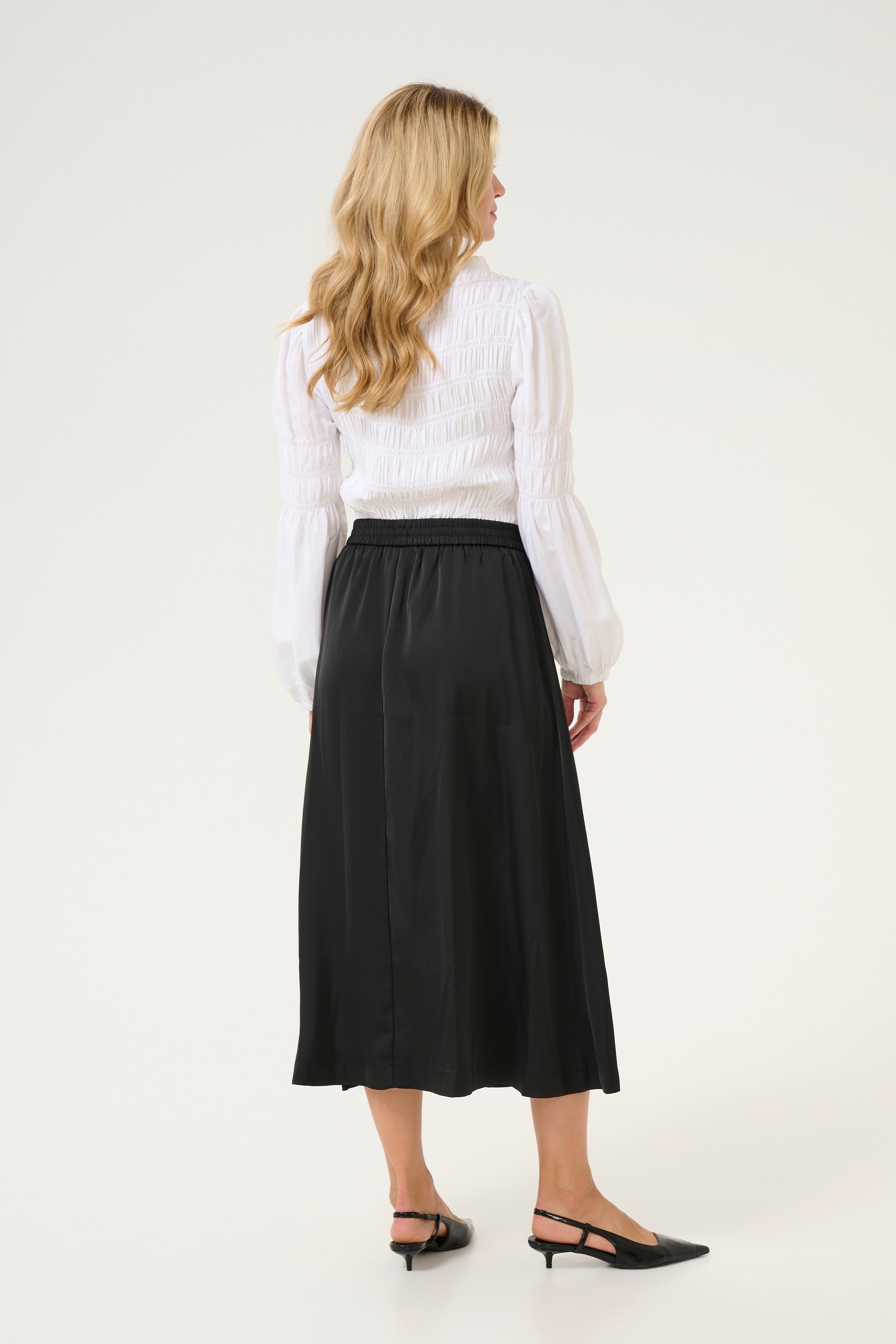 CRLovela Skirt LOOKBOOK BACK 10613637-100120