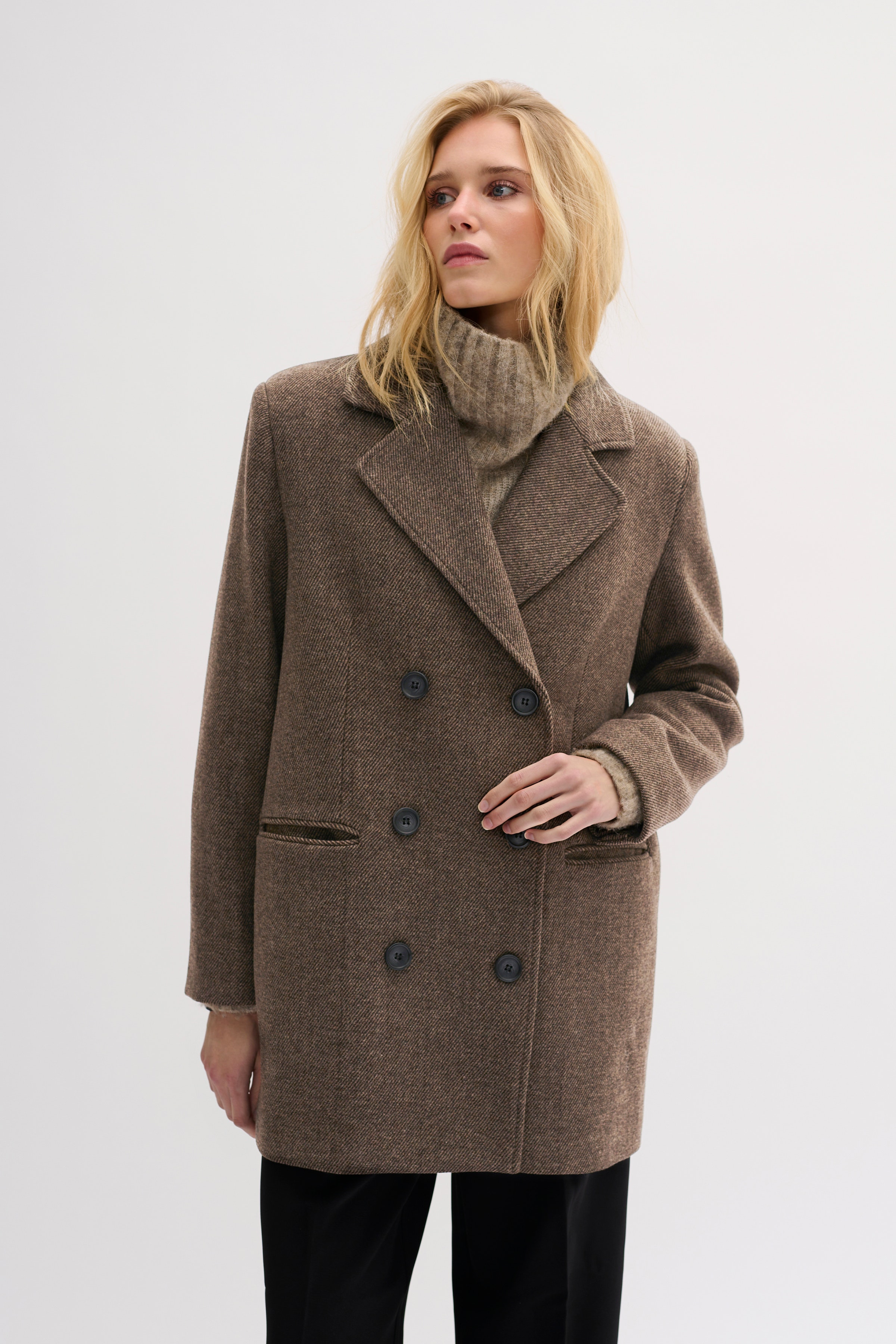 FrannieMW Coat LOOKBOOK FRONT 10704761-1913141