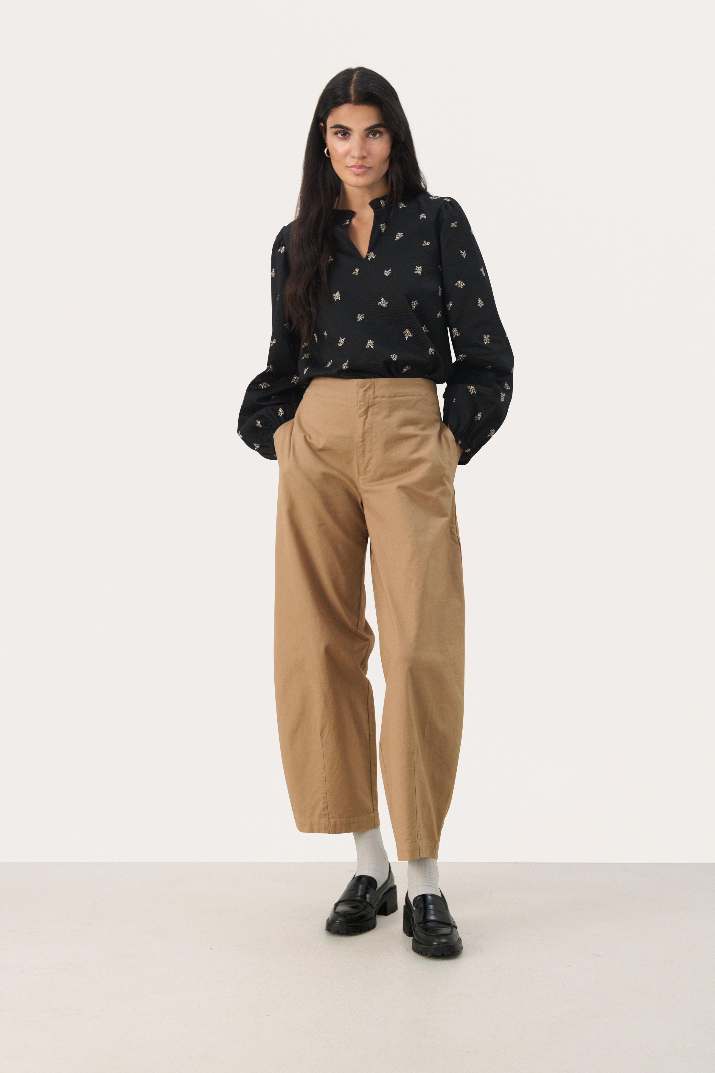 LaurynPW Trousers LOOKBOOK FRONT 30309315-171325