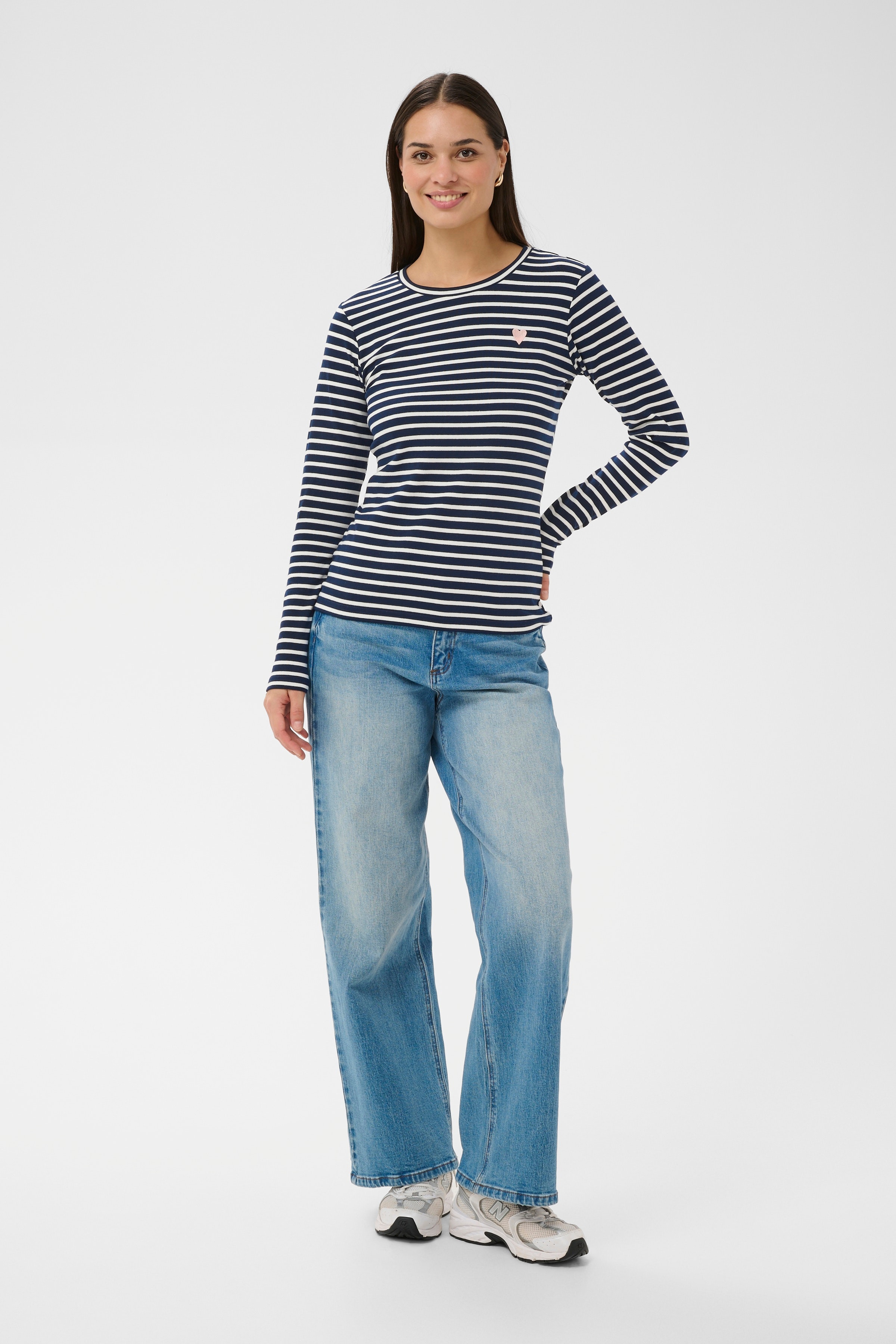 KALiddy T-shirt LOOKBOOK FRONT 10502821-52737