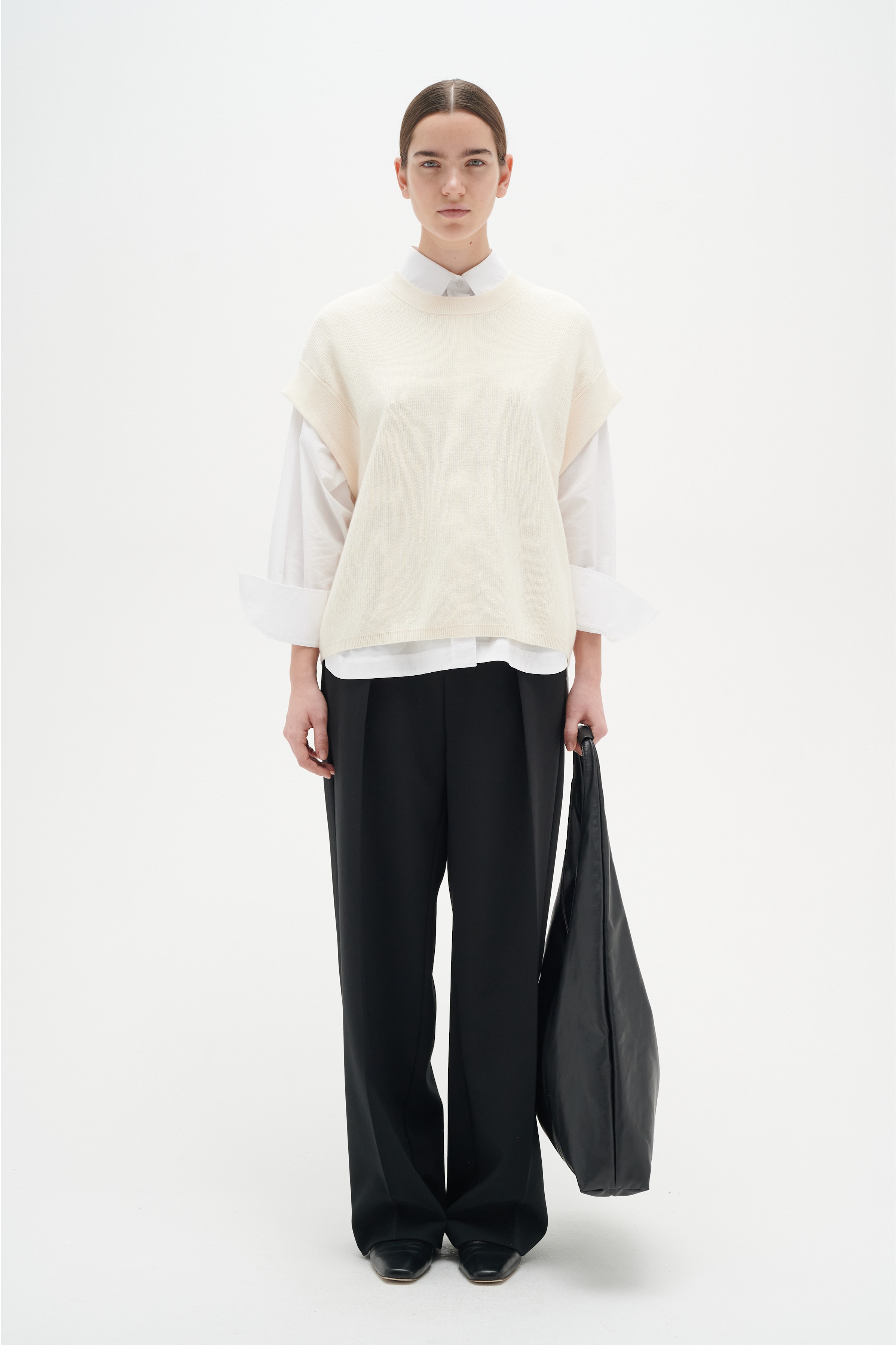 InaIW Pullover LOOKBOOK FRONT 30108480-110701