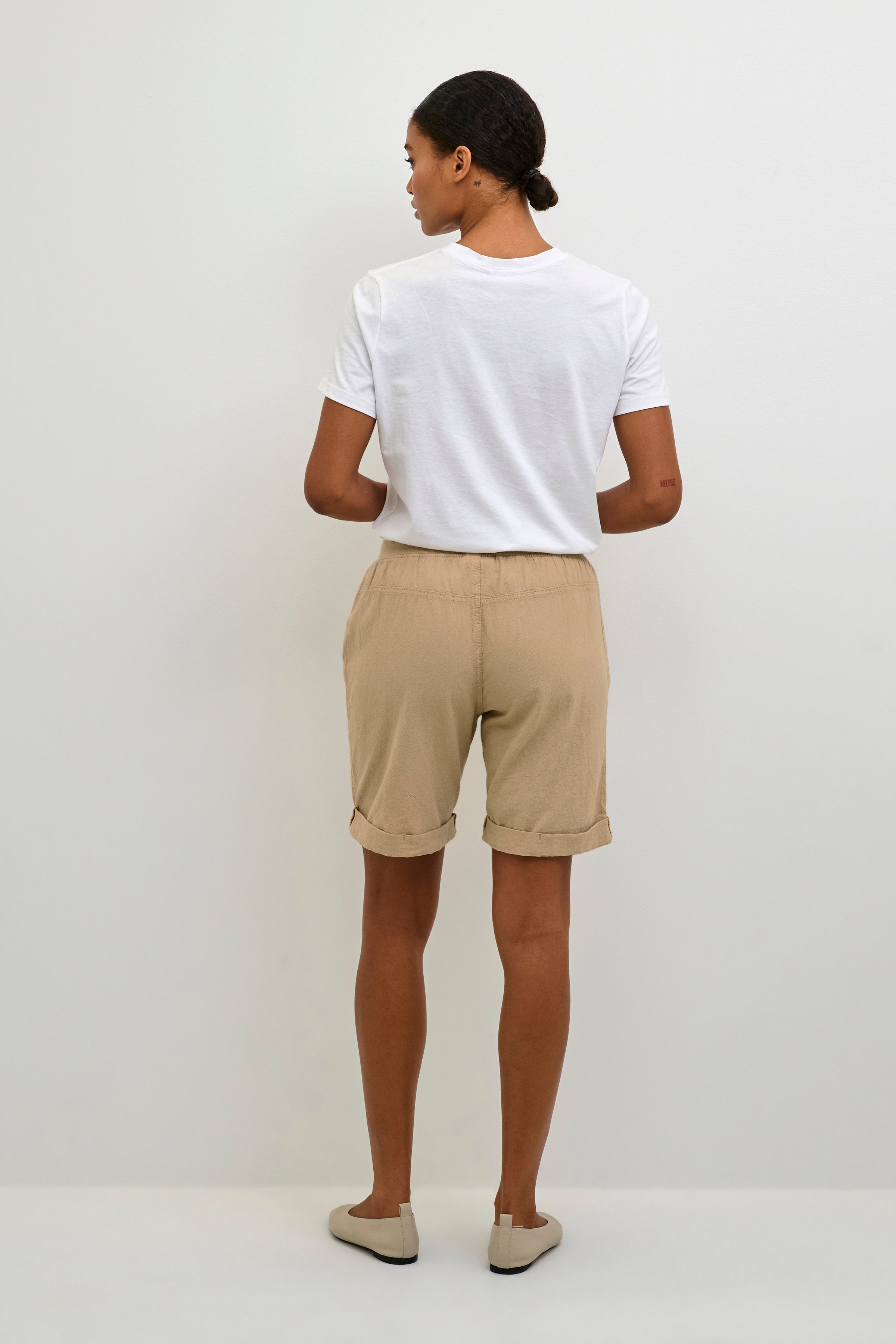 KAnaya Shorts LOOKBOOK BACK 10504239-101239