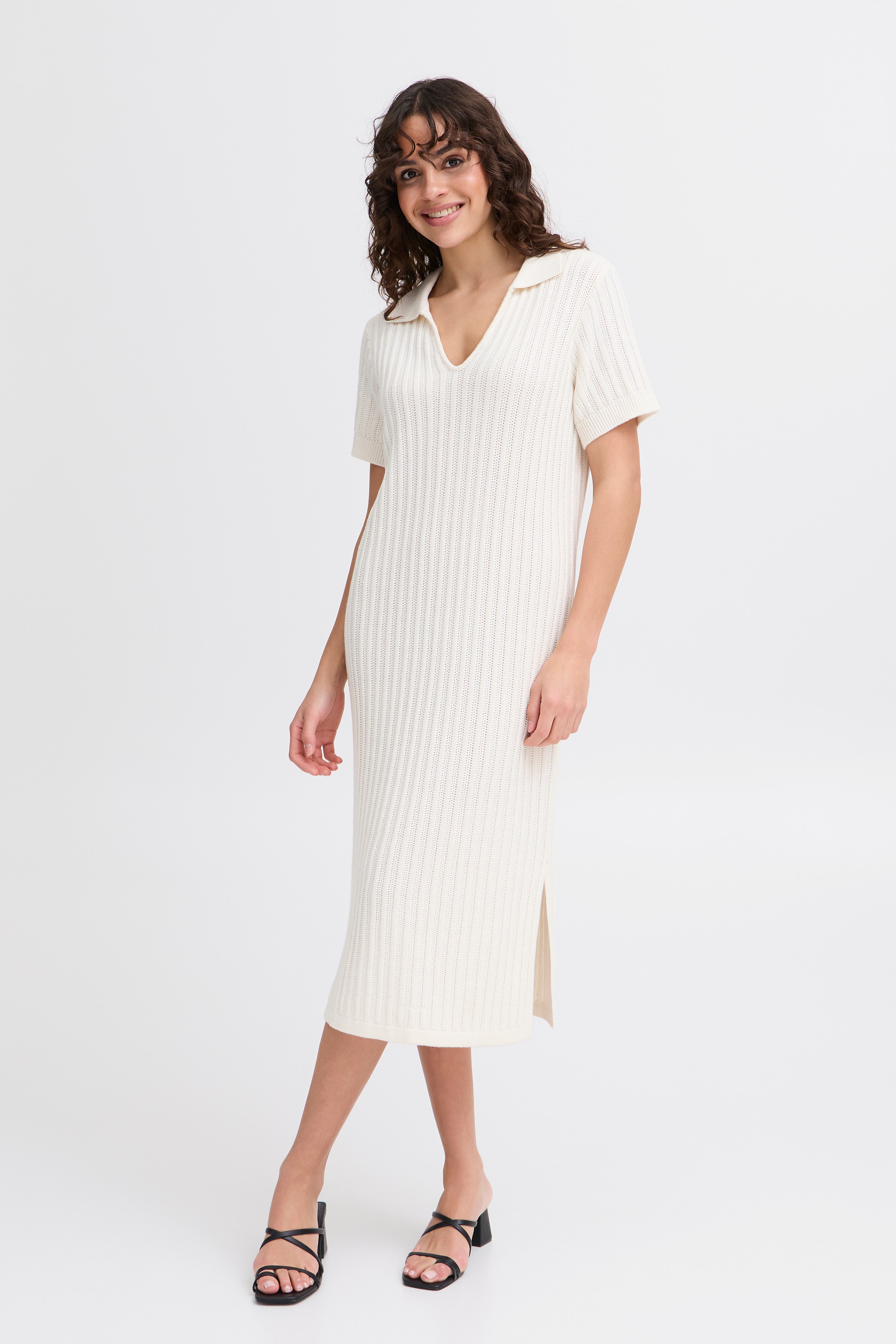 FROFELINA Kjole LOOKBOOK FRONT 20615698-110701