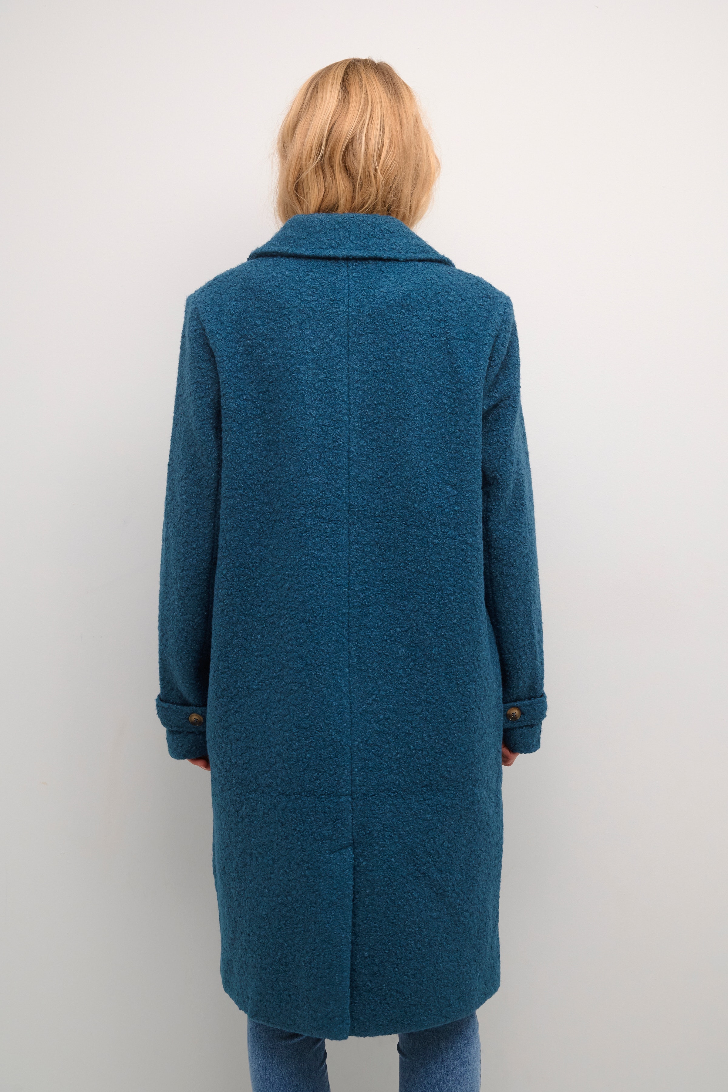 KAanne Coat LOOKBOOK BACK 10506924-194324