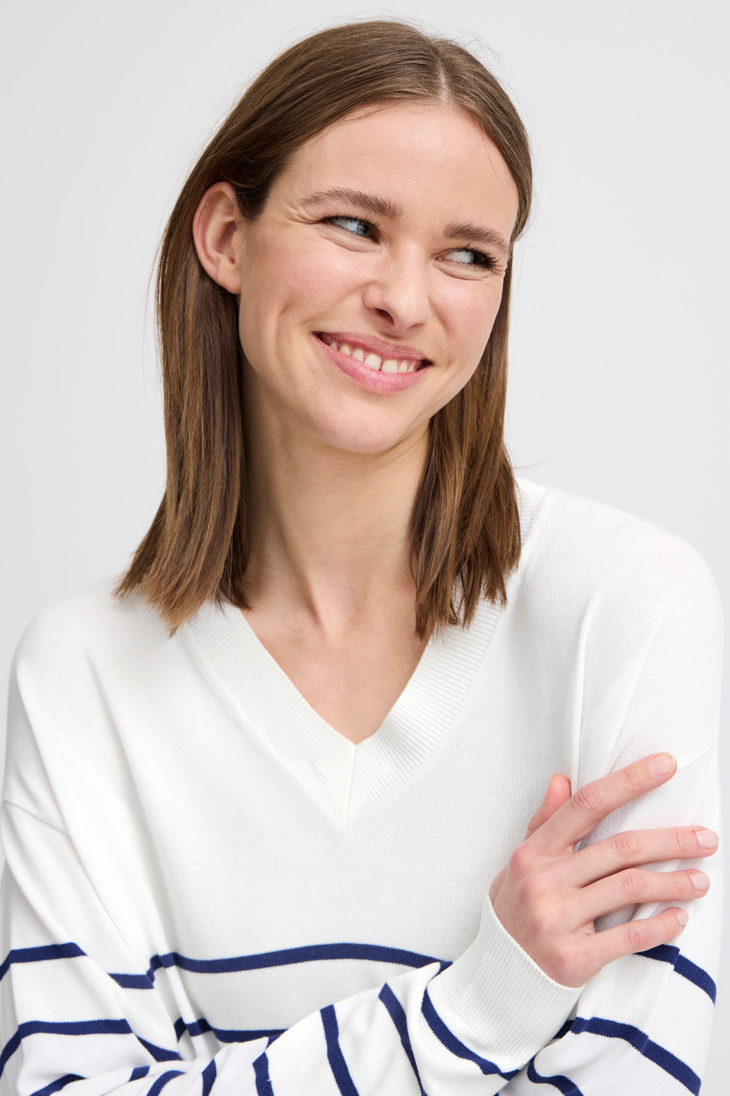 BYMMORLA Pullover LOOKBOOK DETAIL 20814390-202911
