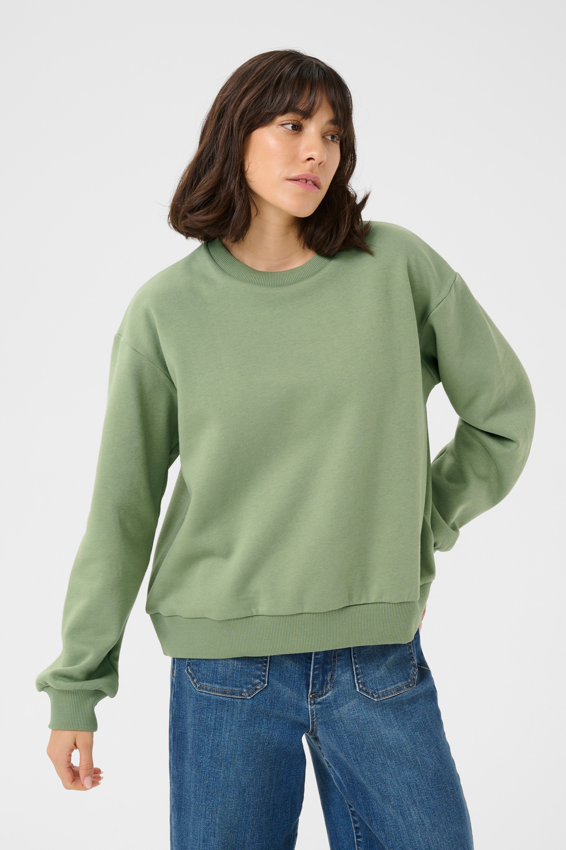 KAhazel Sweatshirt LOOKBOOK FRONT 10552396-170115