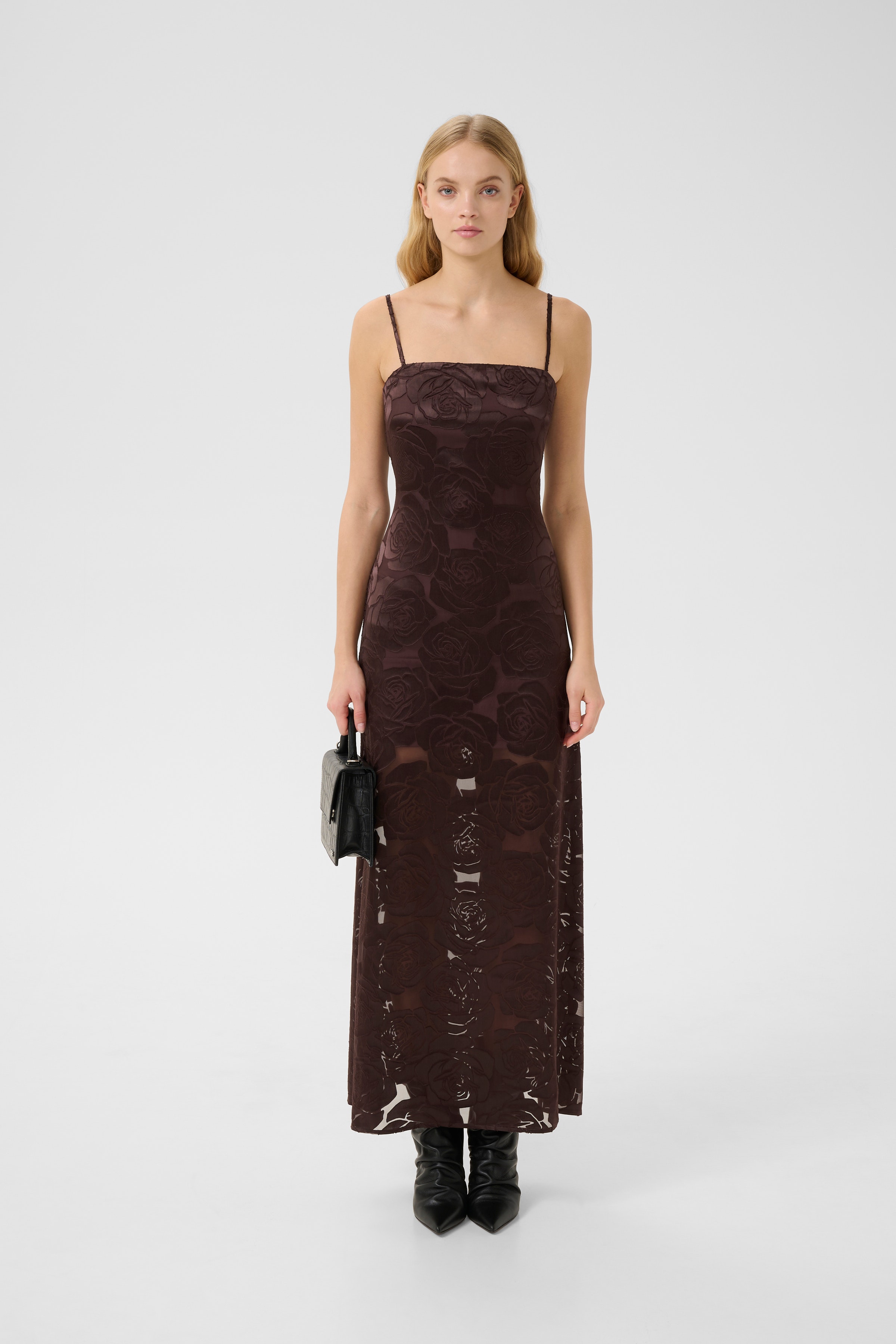 GZanuk Kleid LOOKBOOK FRONT 10910642-191106