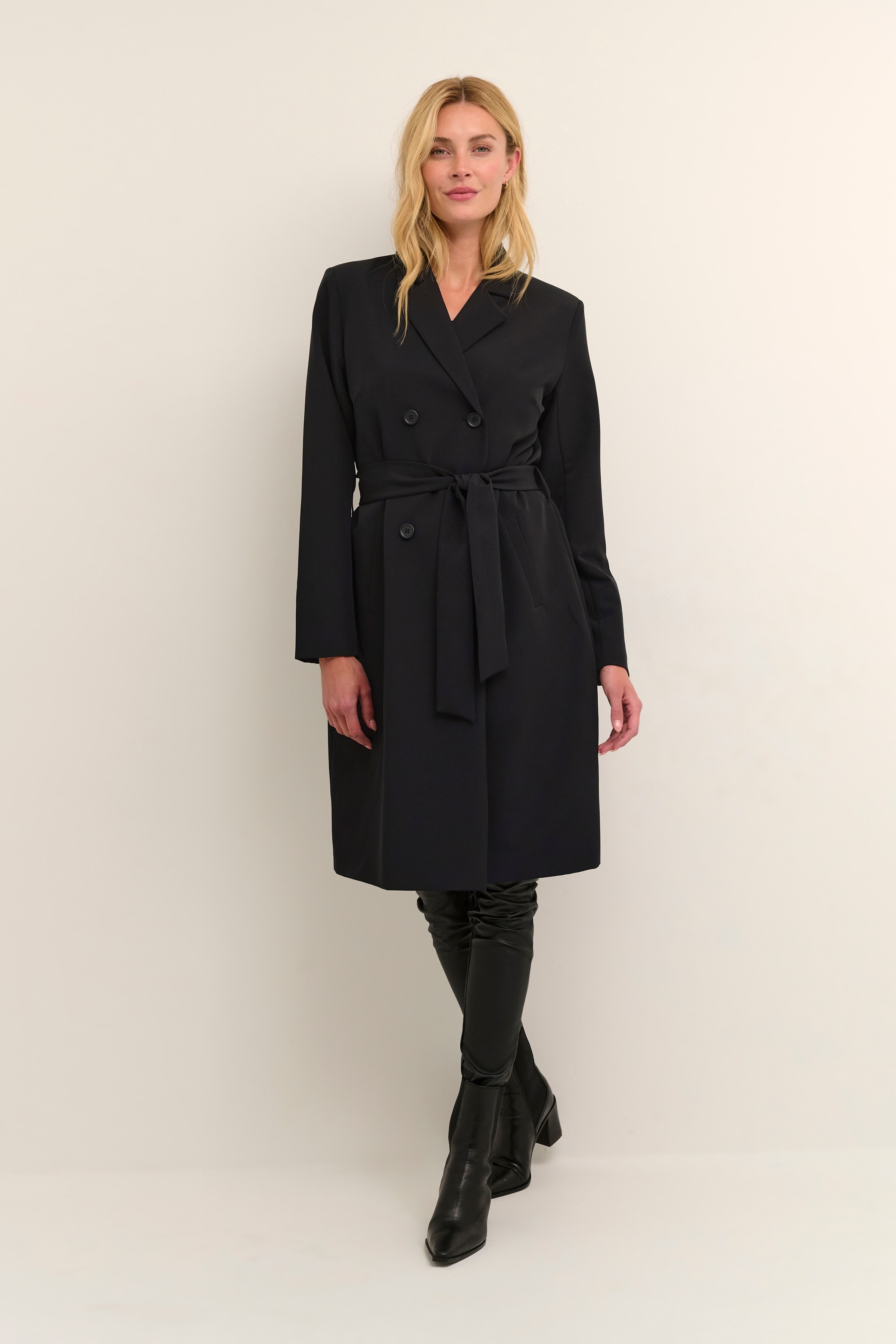 KAlora Yttertøy LOOKBOOK FRONT 10506867-100121