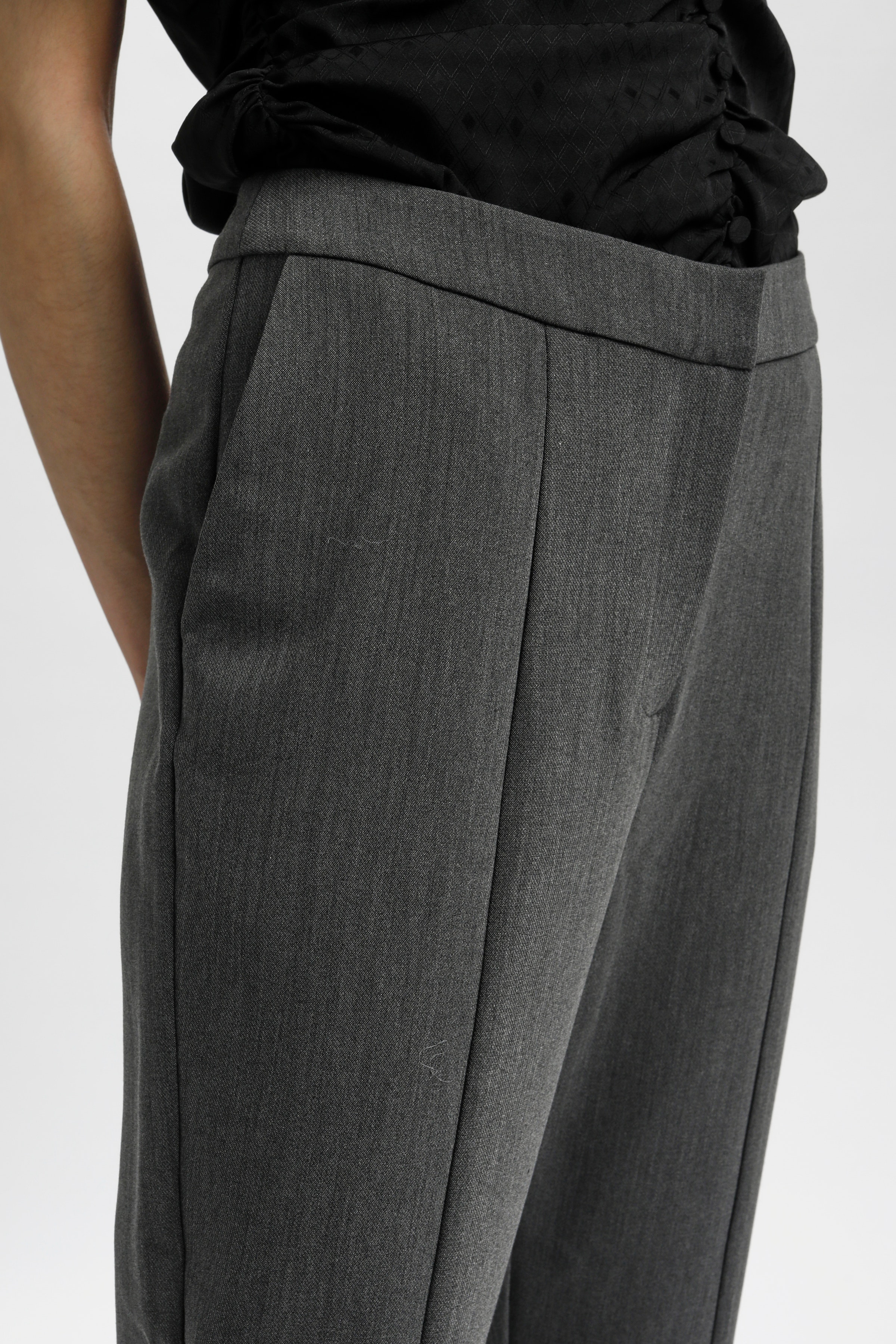 JenKB Trousers LOOKBOOK DETAIL 10103667-180000