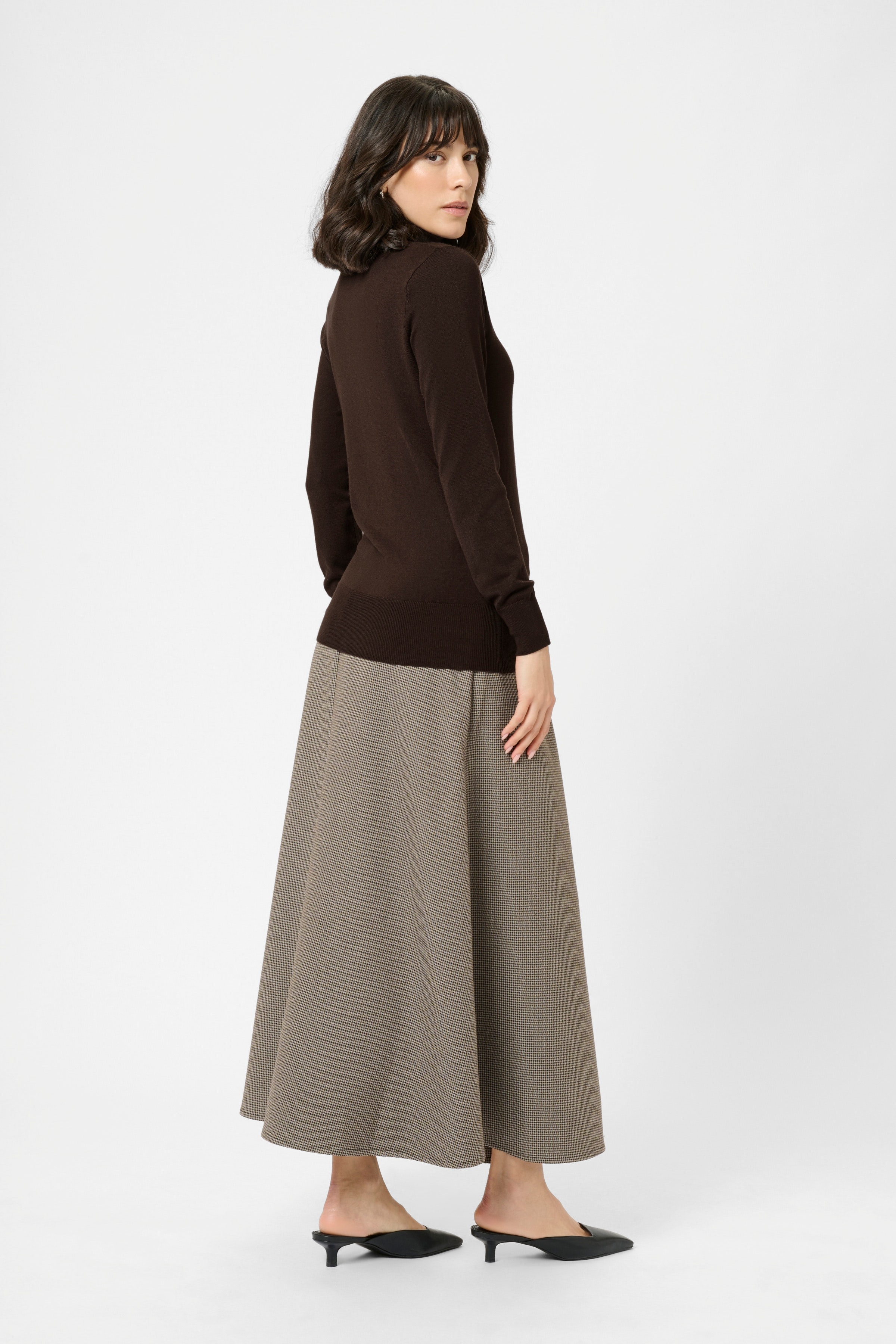 Astrid Pullover LOOKBOOK BACK 500023-191111