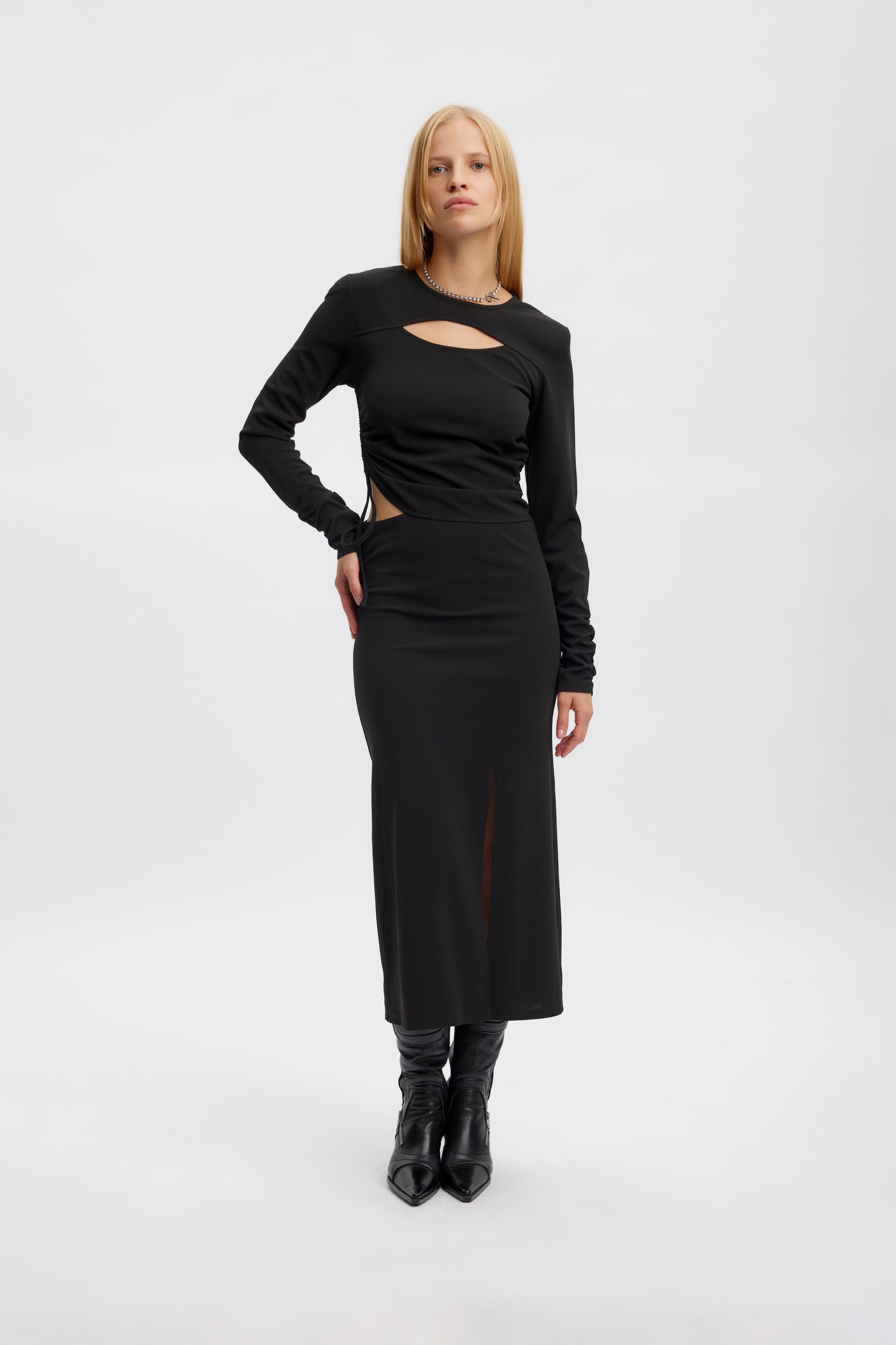 SelahGZ Dress LOOKBOOK FRONT 10906609-100017