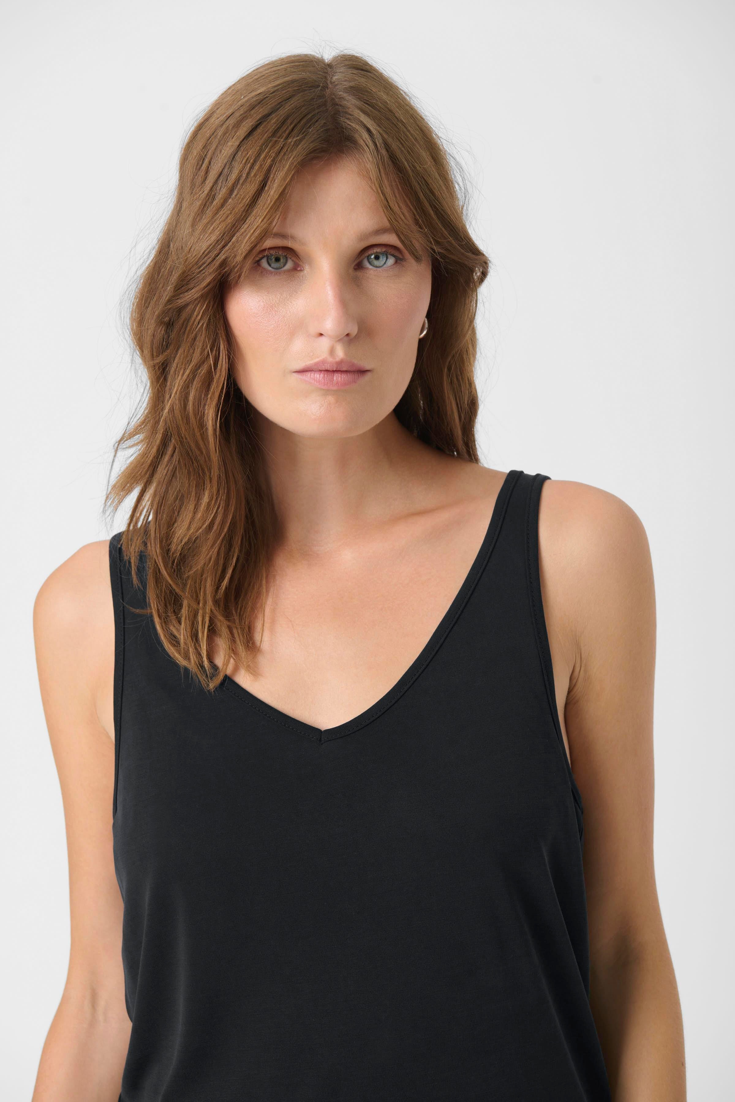 Short sleeved t-shirt LOOKBOOK DETAIL 30404199-40050