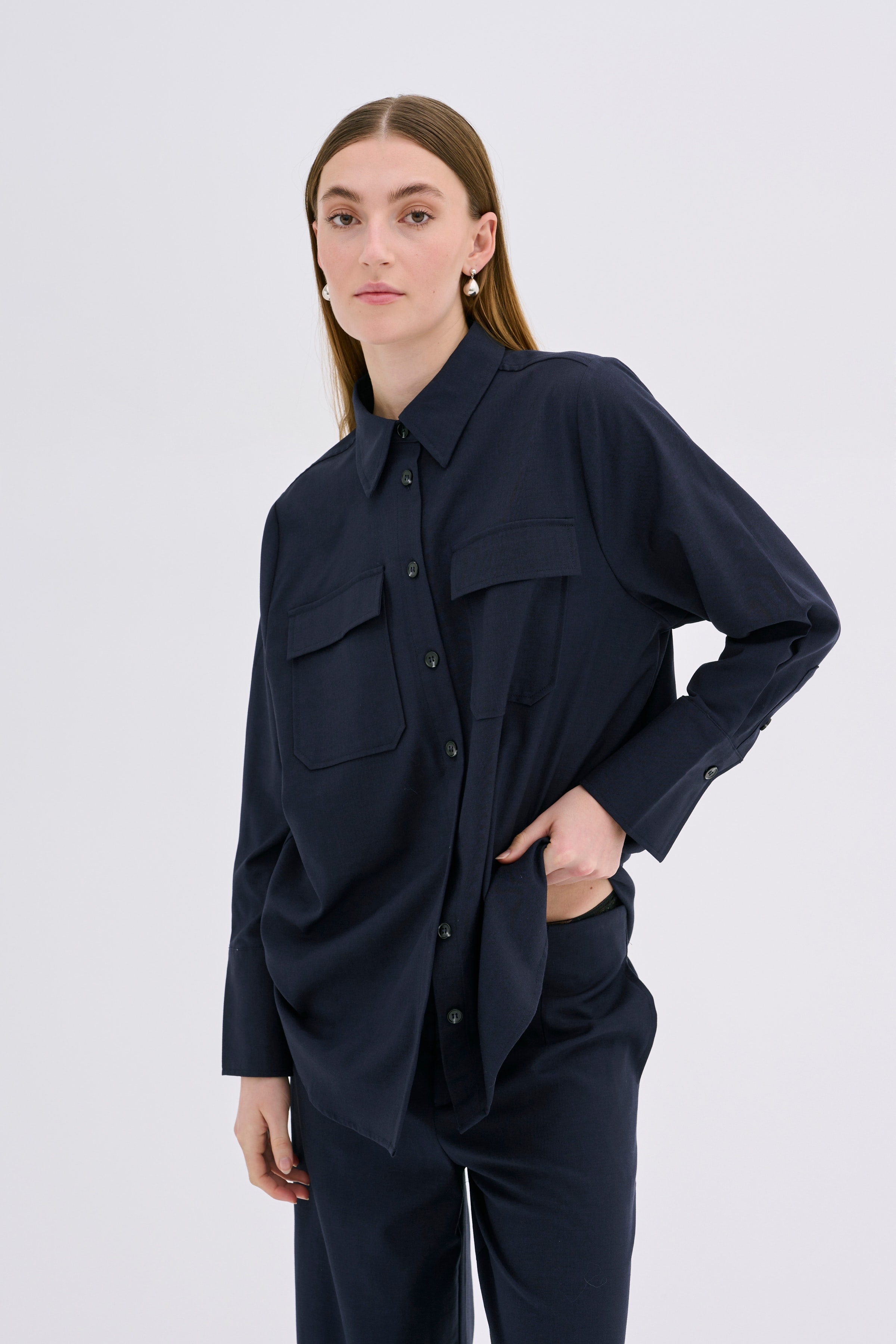 JaneMW Shirt LOOKBOOK FRONT 10704561-194010