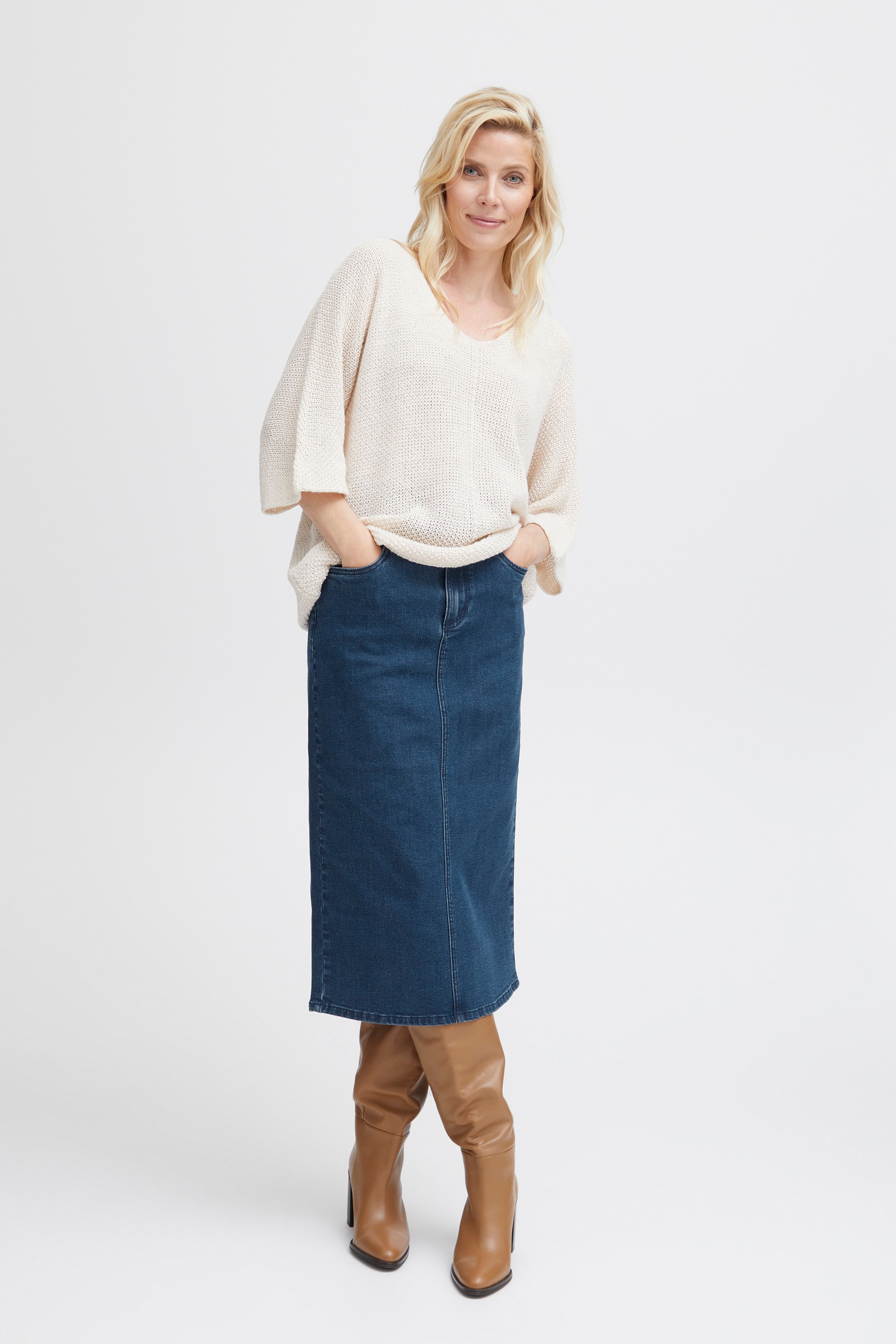 FXELLIE Kjol LOOKBOOK FRONT 20614474-200070