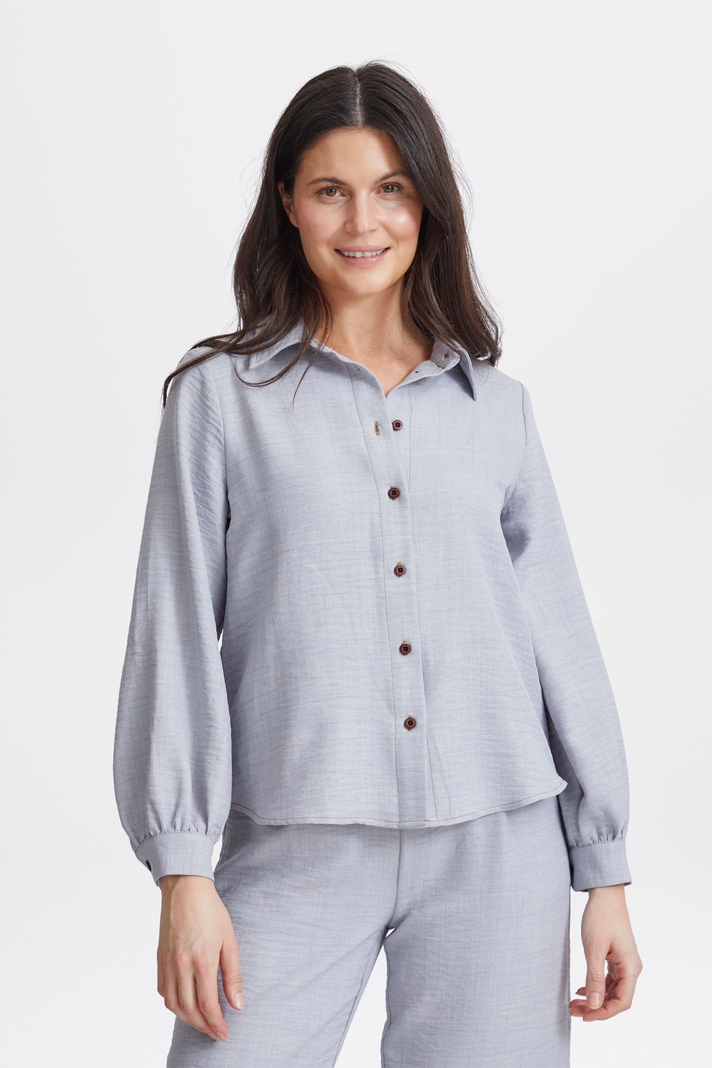 FXDENISA Skjorte LOOKBOOK FRONT 20615308-200108