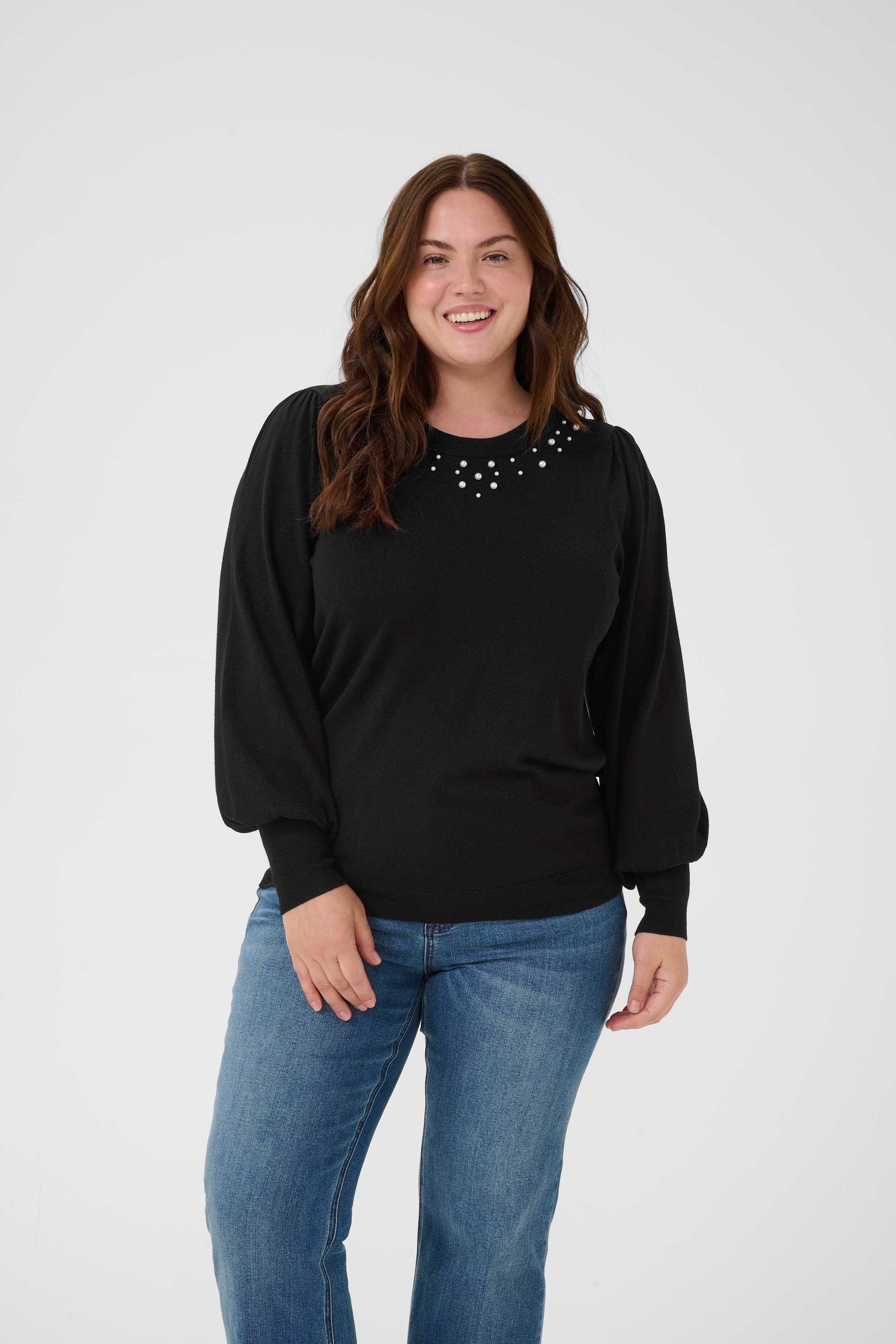 KCrahina Pullover LOOKBOOK FRONT 10583802-100121