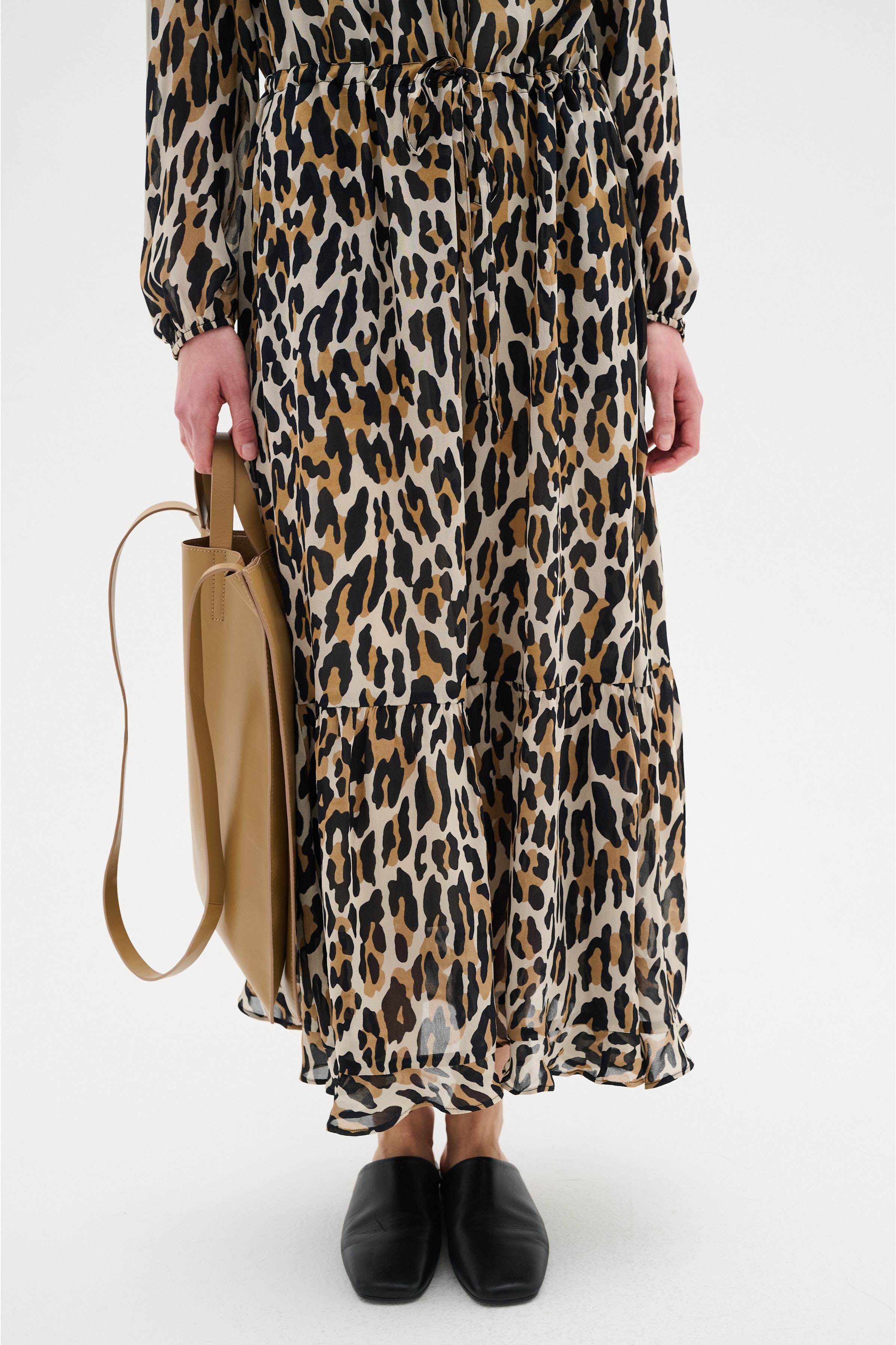 ClarieIW leopard Dress LOOKBOOK DETAIL 30110113-303436