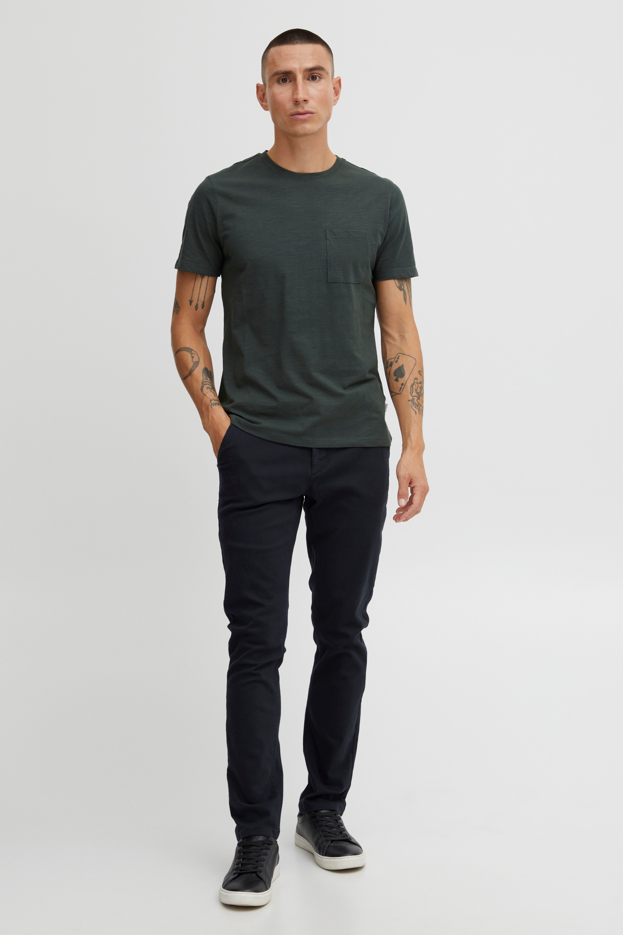 CFPHIL Trousers LOOKBOOK FRONT 20504239-194013