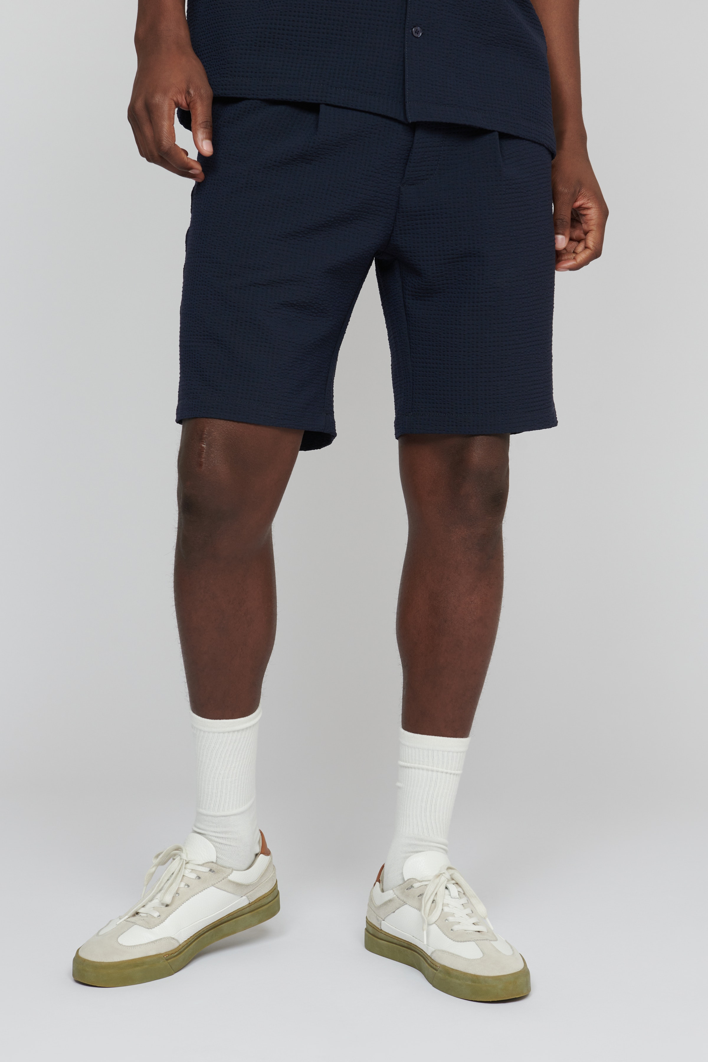 MAjay Shorts LOOKBOOK FRONT 30207350-194011