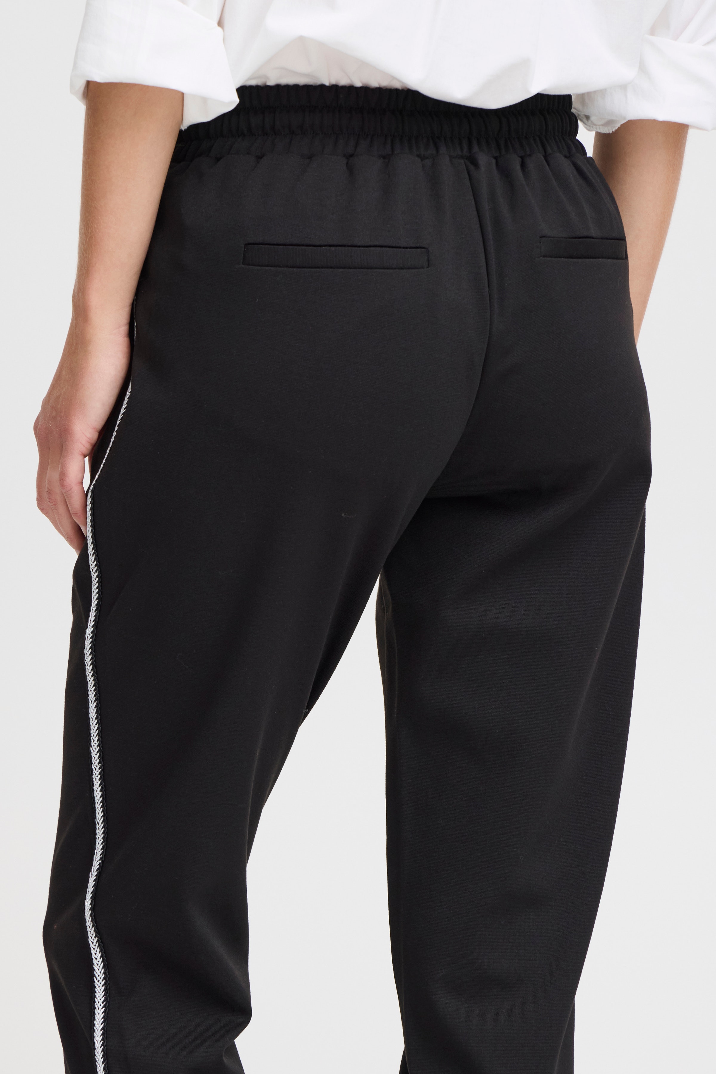 BYRIZETTA Hose LOOKBOOK DETAIL 20815993-200451