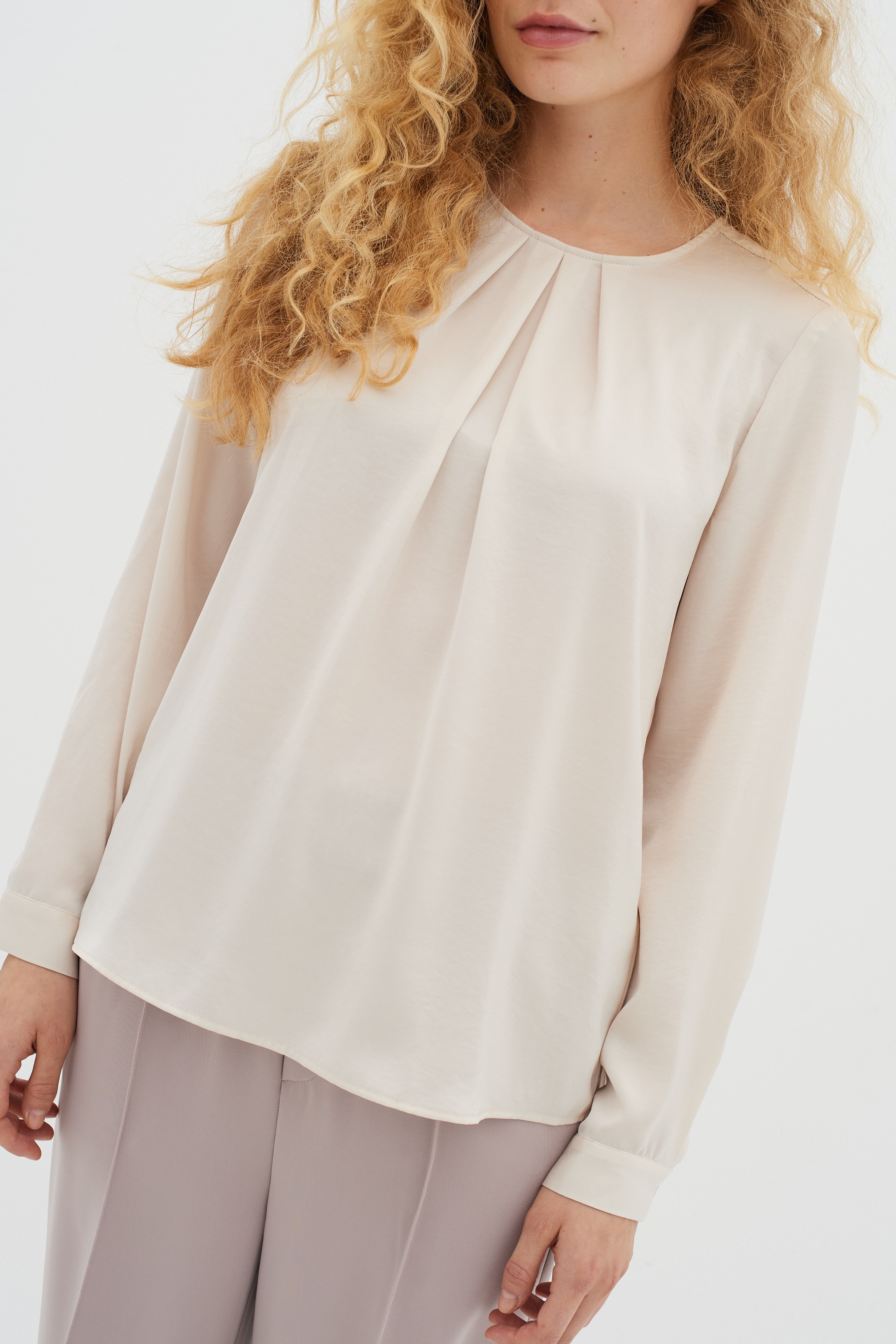 DotaIW Blouse LOOKBOOK FRONT 30109579-300002