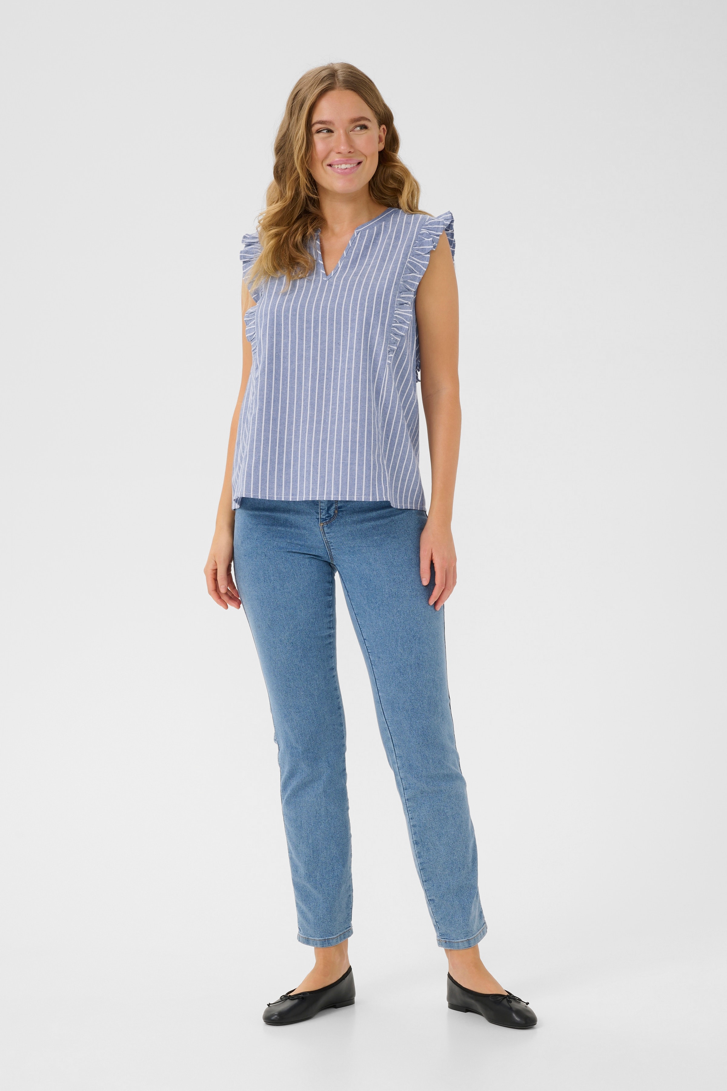 BPmalena Bluse LOOKBOOK FRONT 10590900-107817B